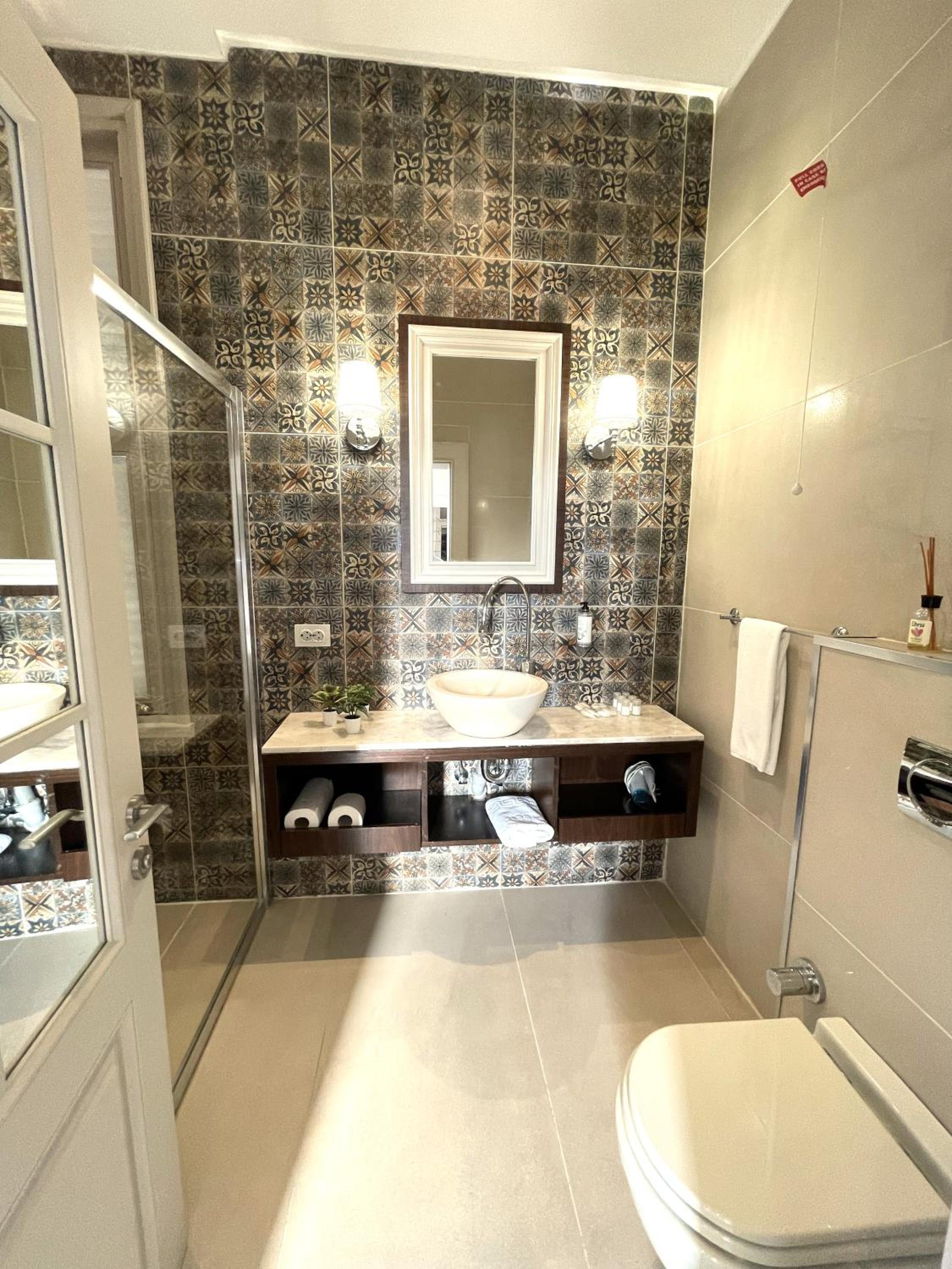 Fuga Hotel Constantinidis