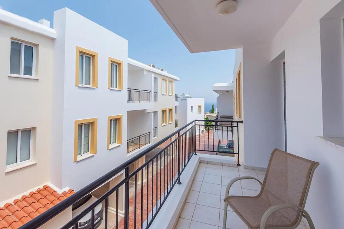 Neo Chorio Village Apartment