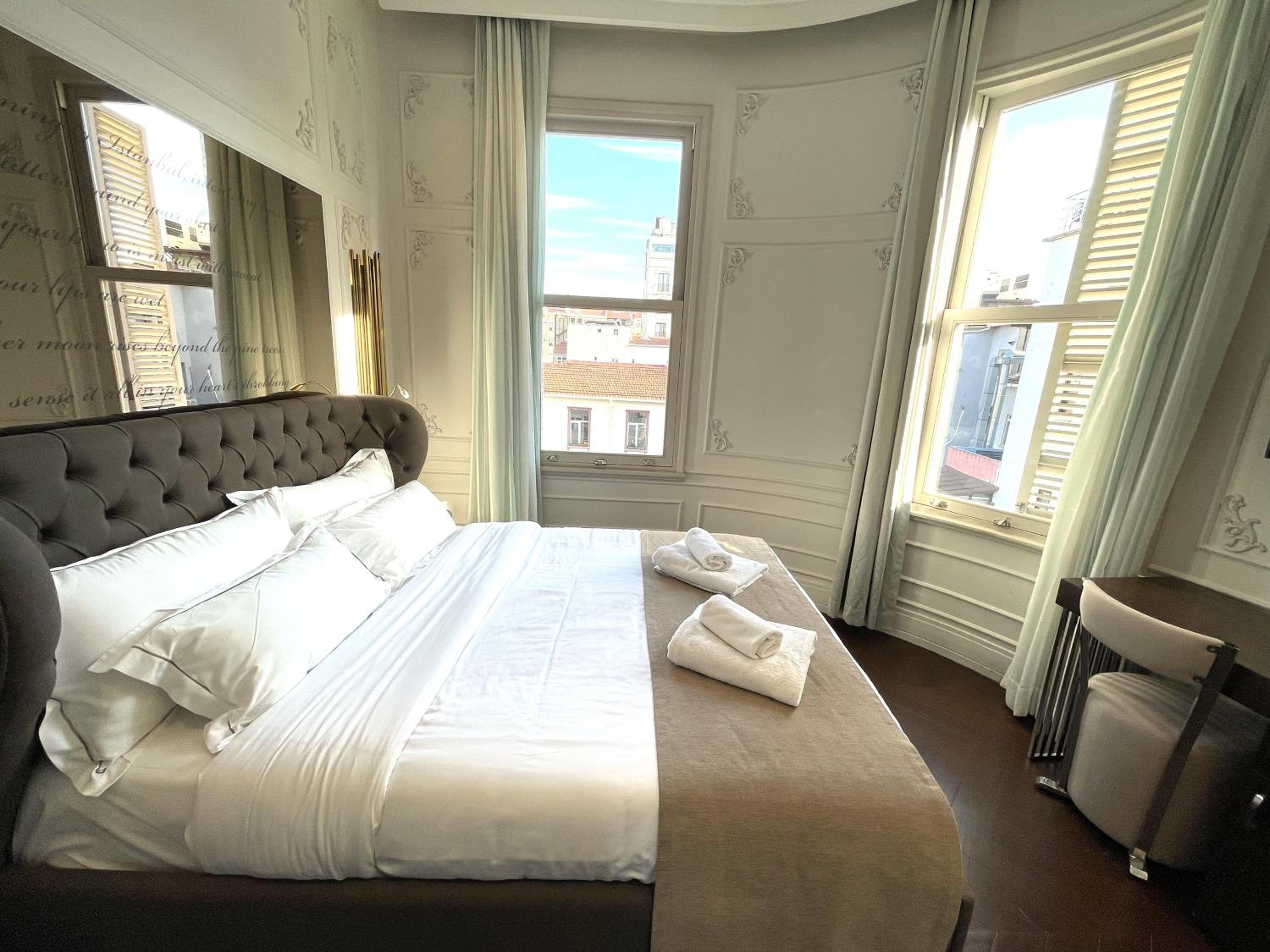 Fuga Hotel Constantinidis
