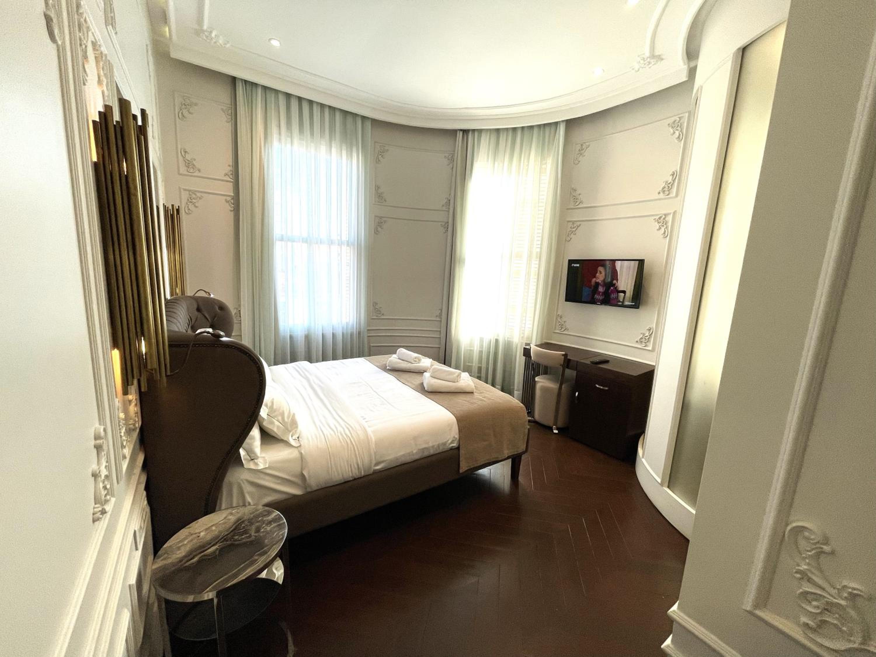 Fuga Hotel Constantinidis