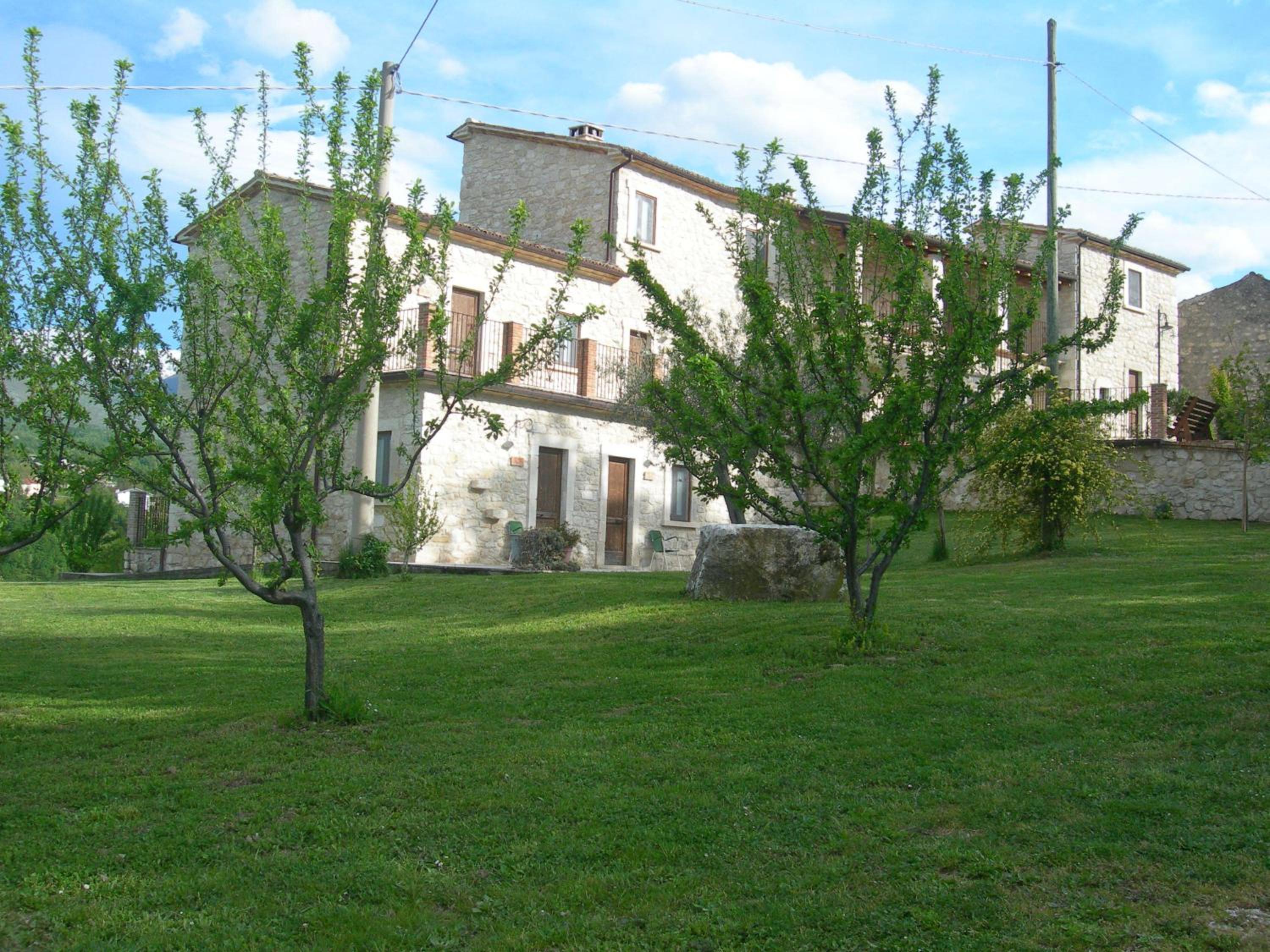 Photo 28