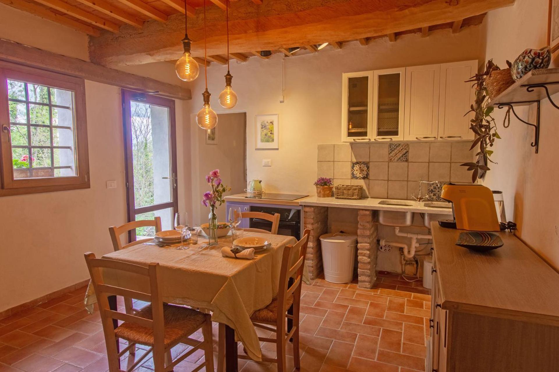 Appartamento con piscina e giardino - Lavanda