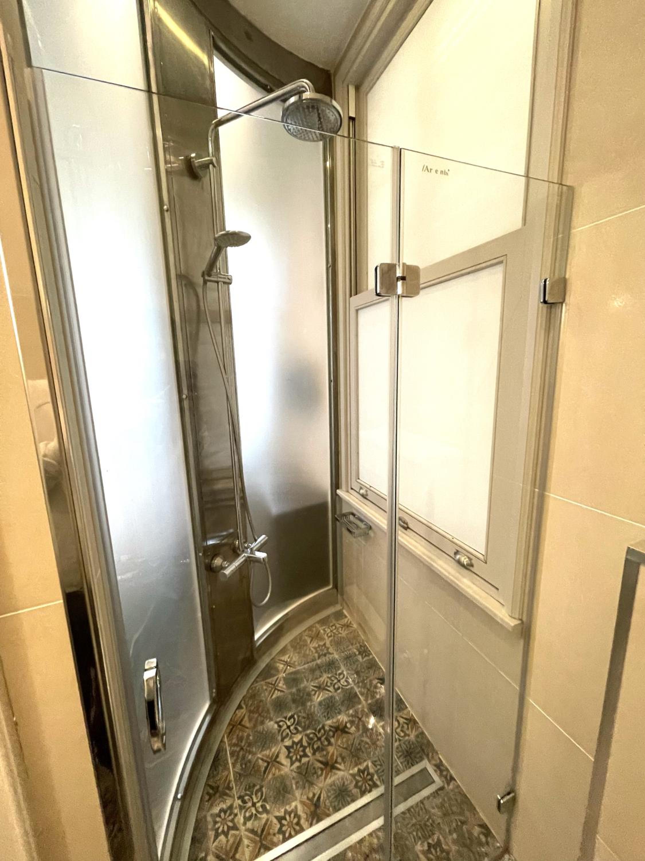 Fuga Hotel Constantinidis