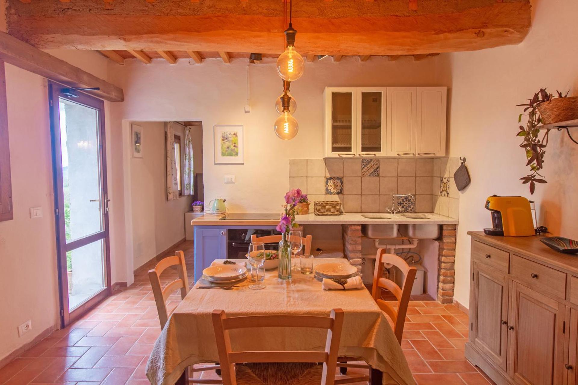 Appartamento con piscina e giardino - Lavanda