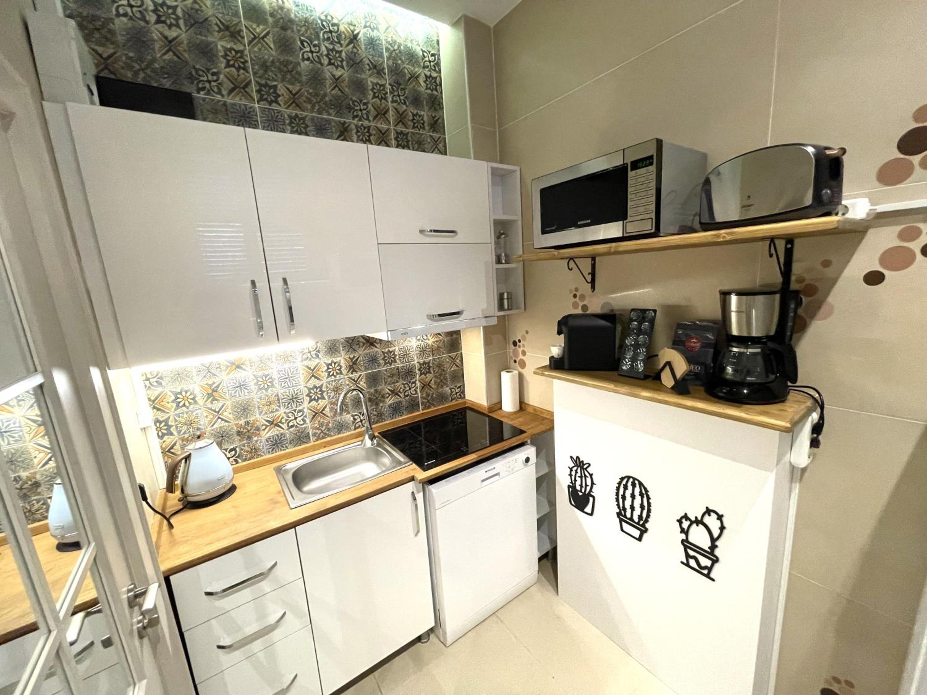 Fuga Hotel Constantinidis