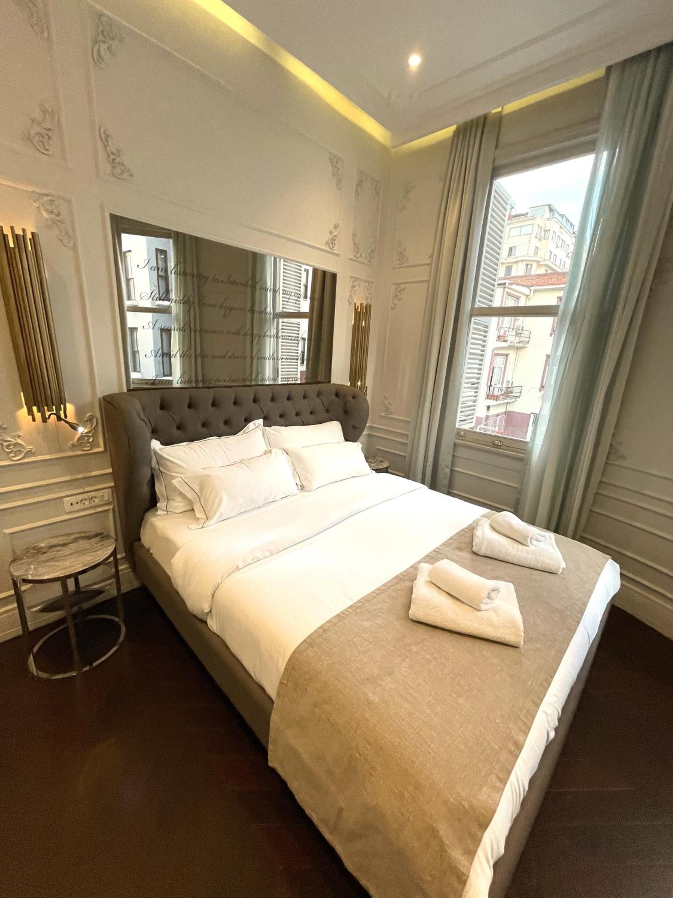 Fuga Hotel Constantinidis