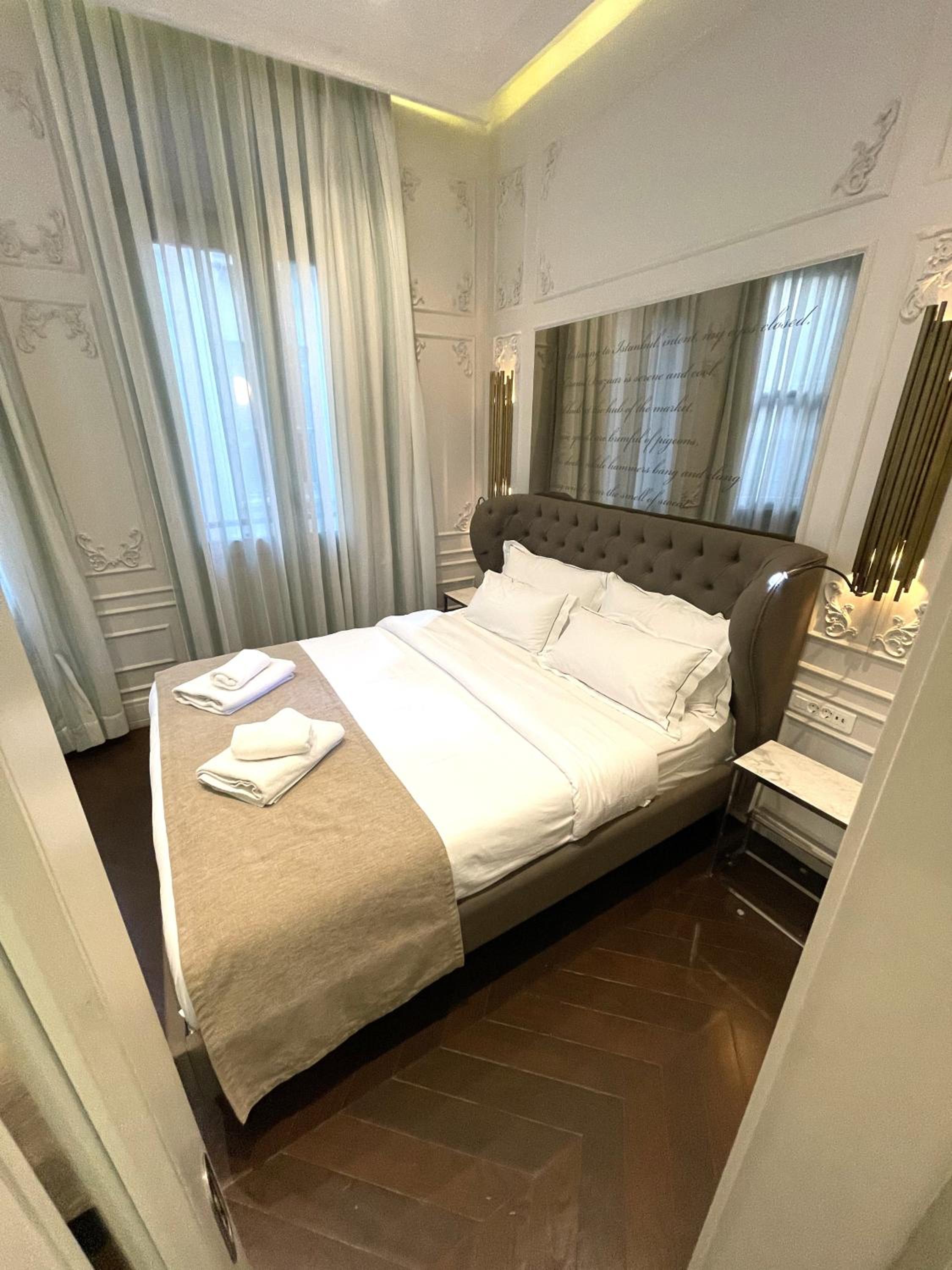 Fuga Hotel Constantinidis