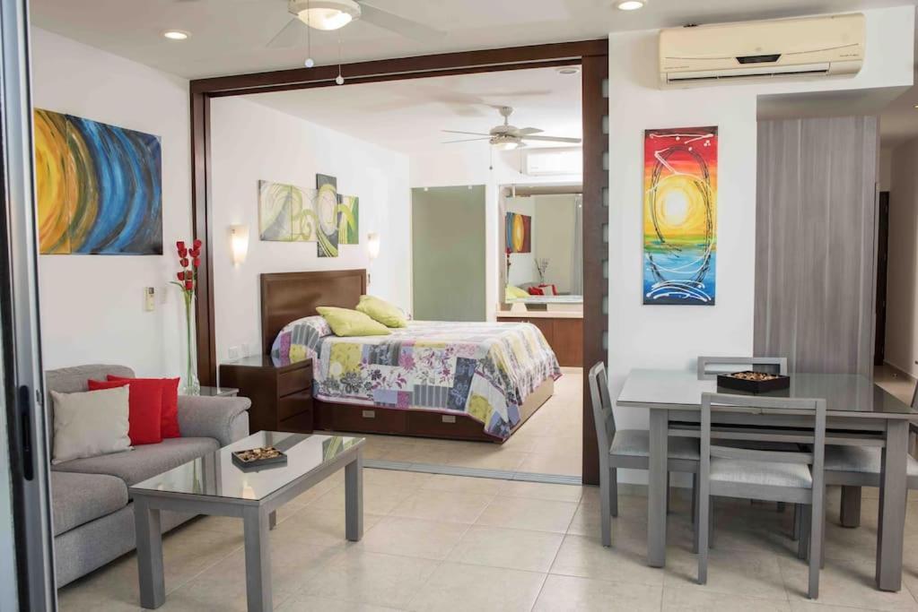 Amazing Actual Condo - Few steps 5° Av