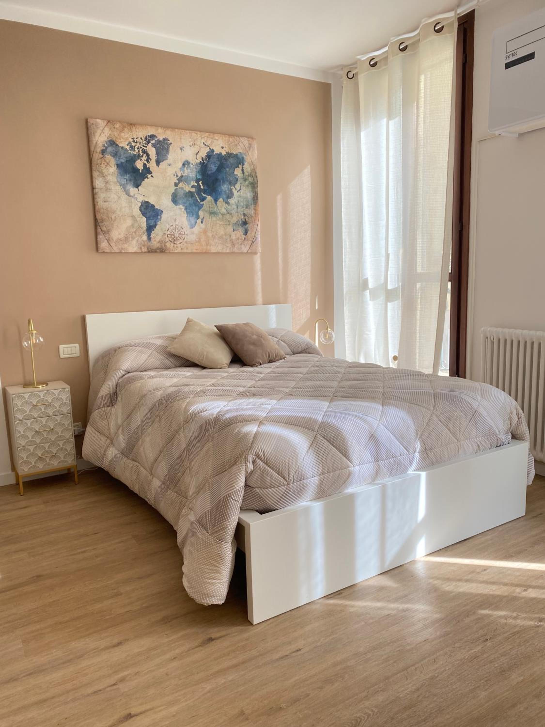 Angel's Suite view 5