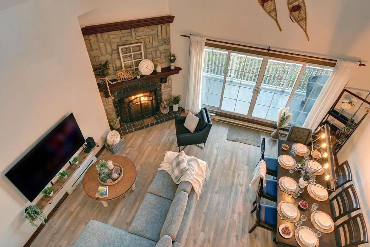 Huge condo in front of Tremblant ski resort