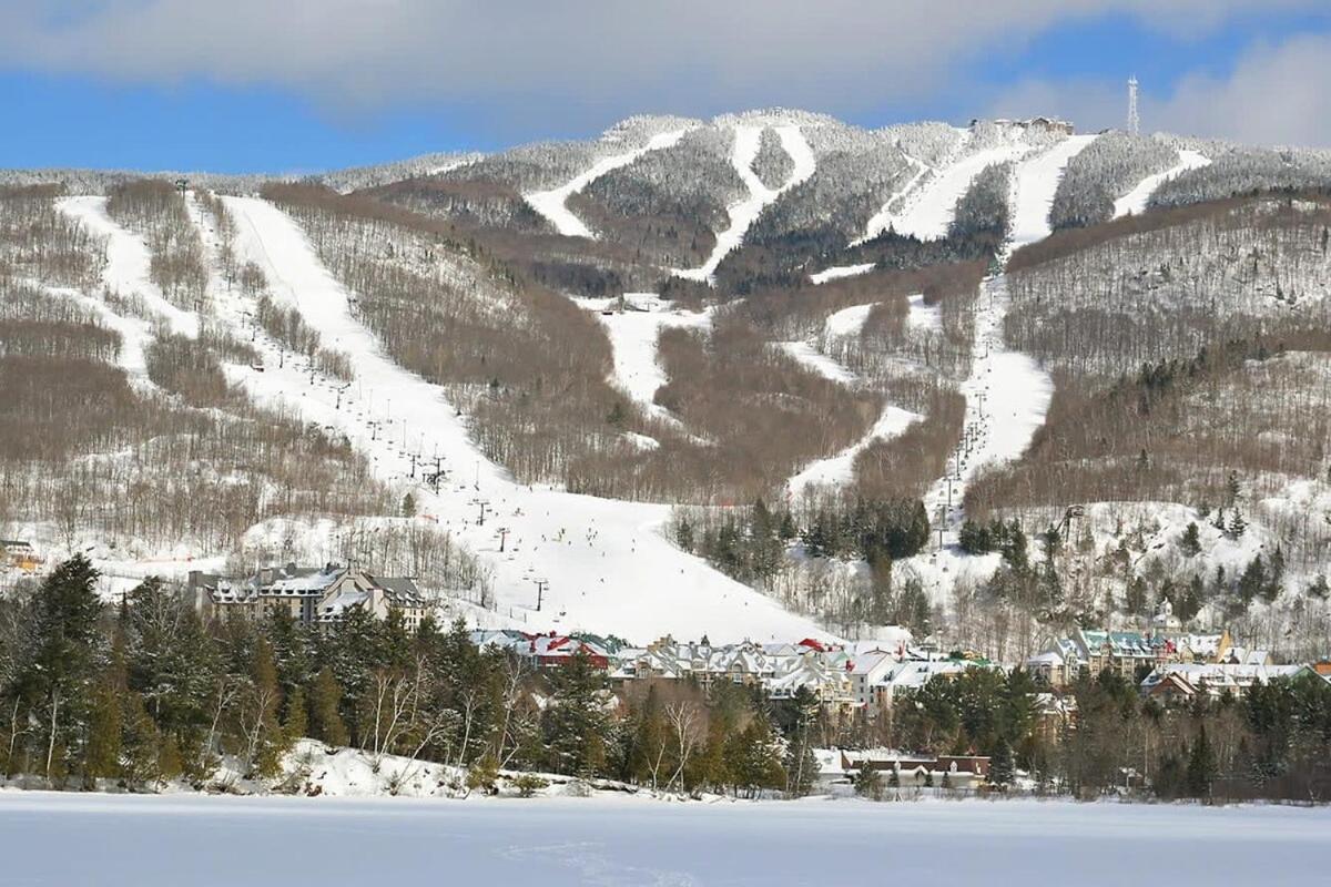Huge condo in front of Tremblant ski resort