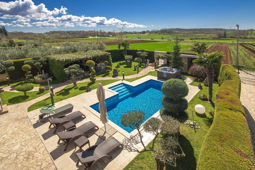 Viki - Property Image 17