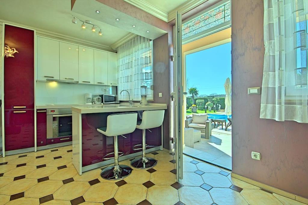 Viki - Property Image 9