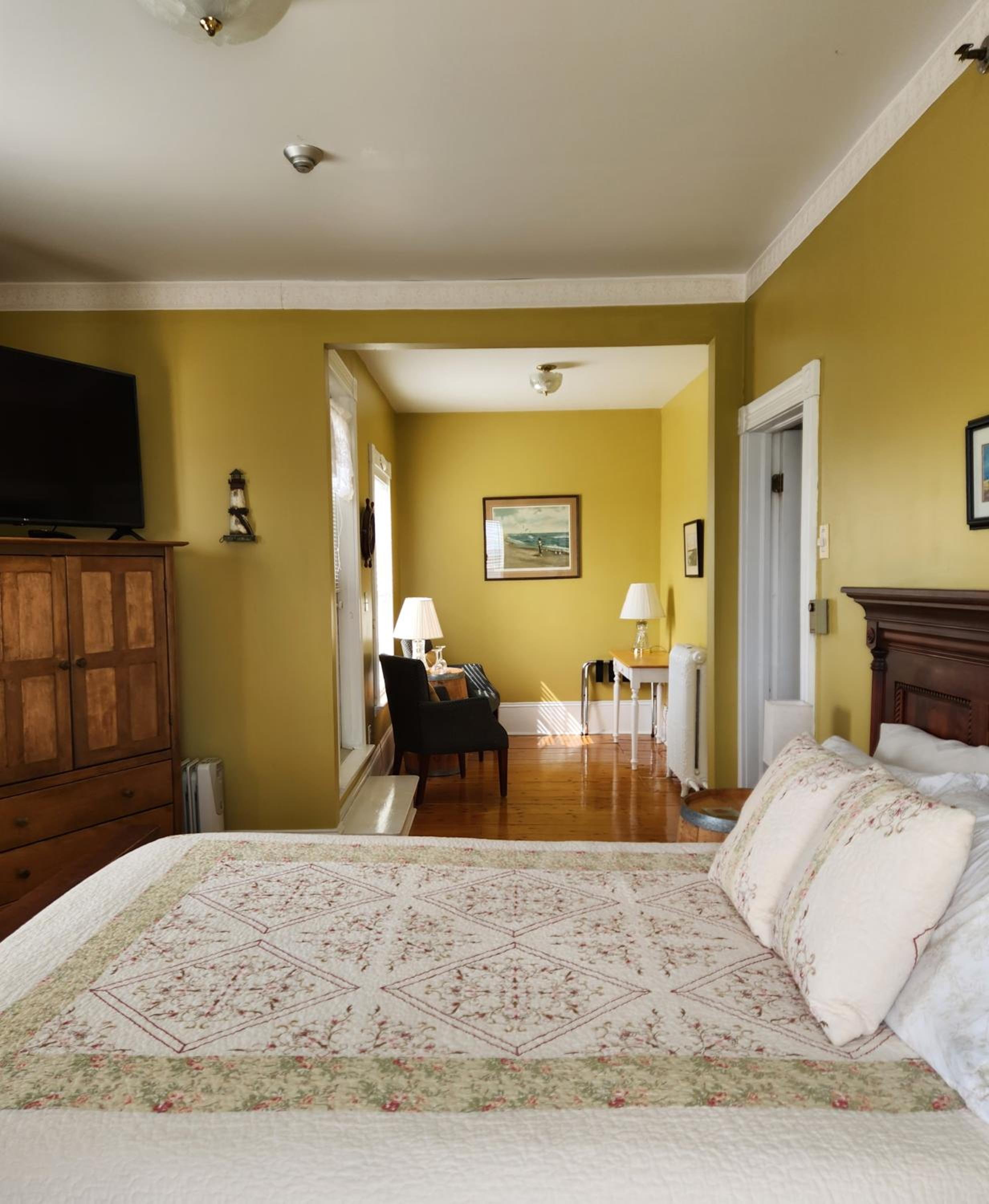 Louisbourg Harbour Inn