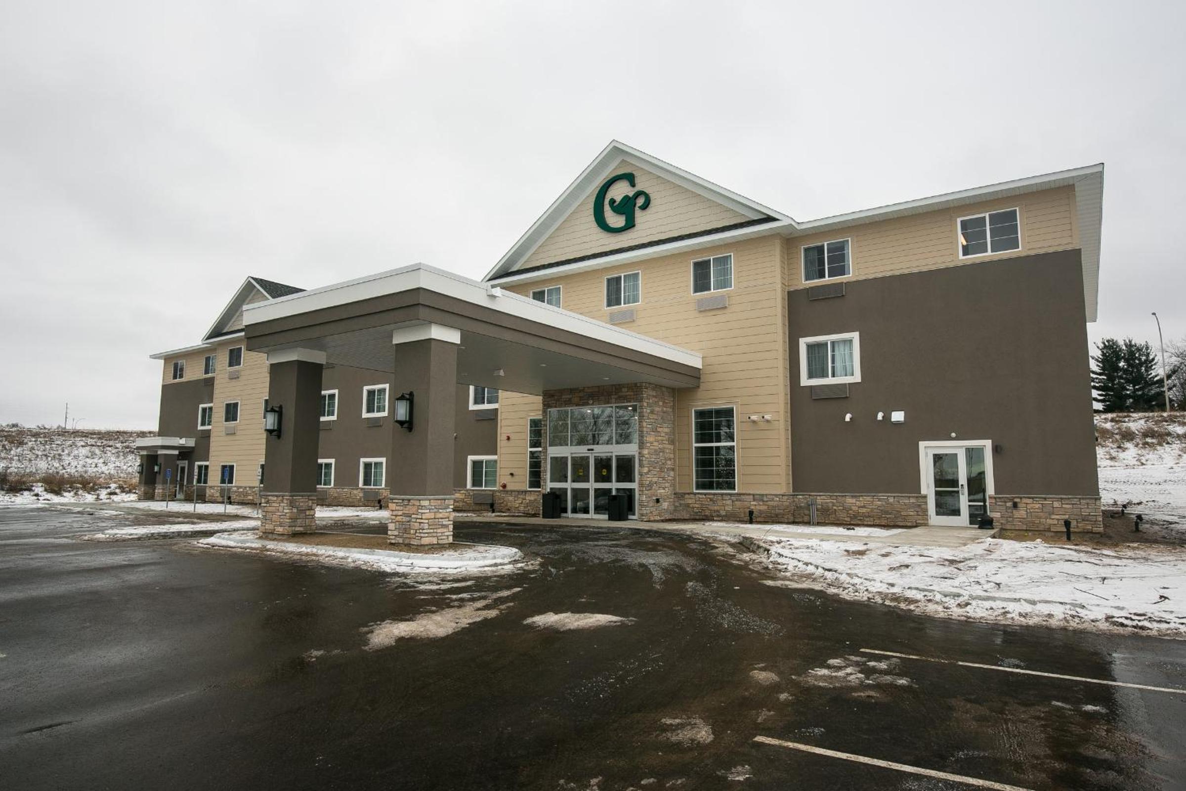 GrandStay Hotel & Suites view 4