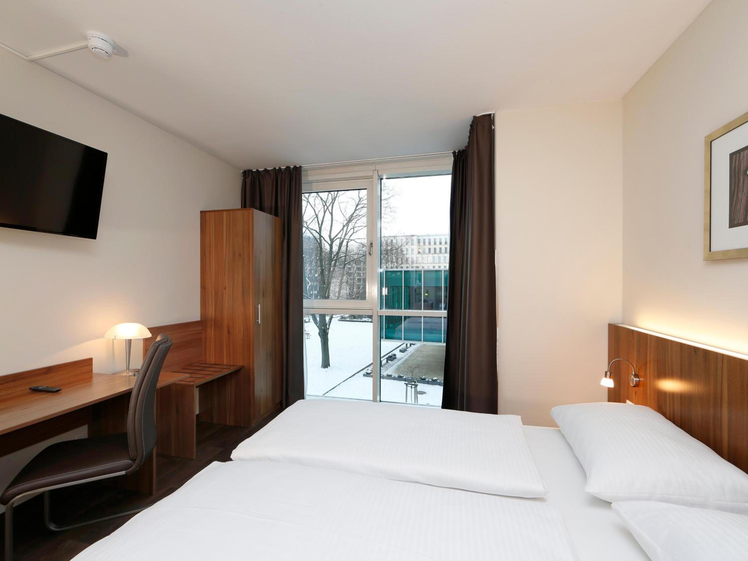 Berlin Vacations - BB HOTEL Berlin-Mitte - Property Image 3