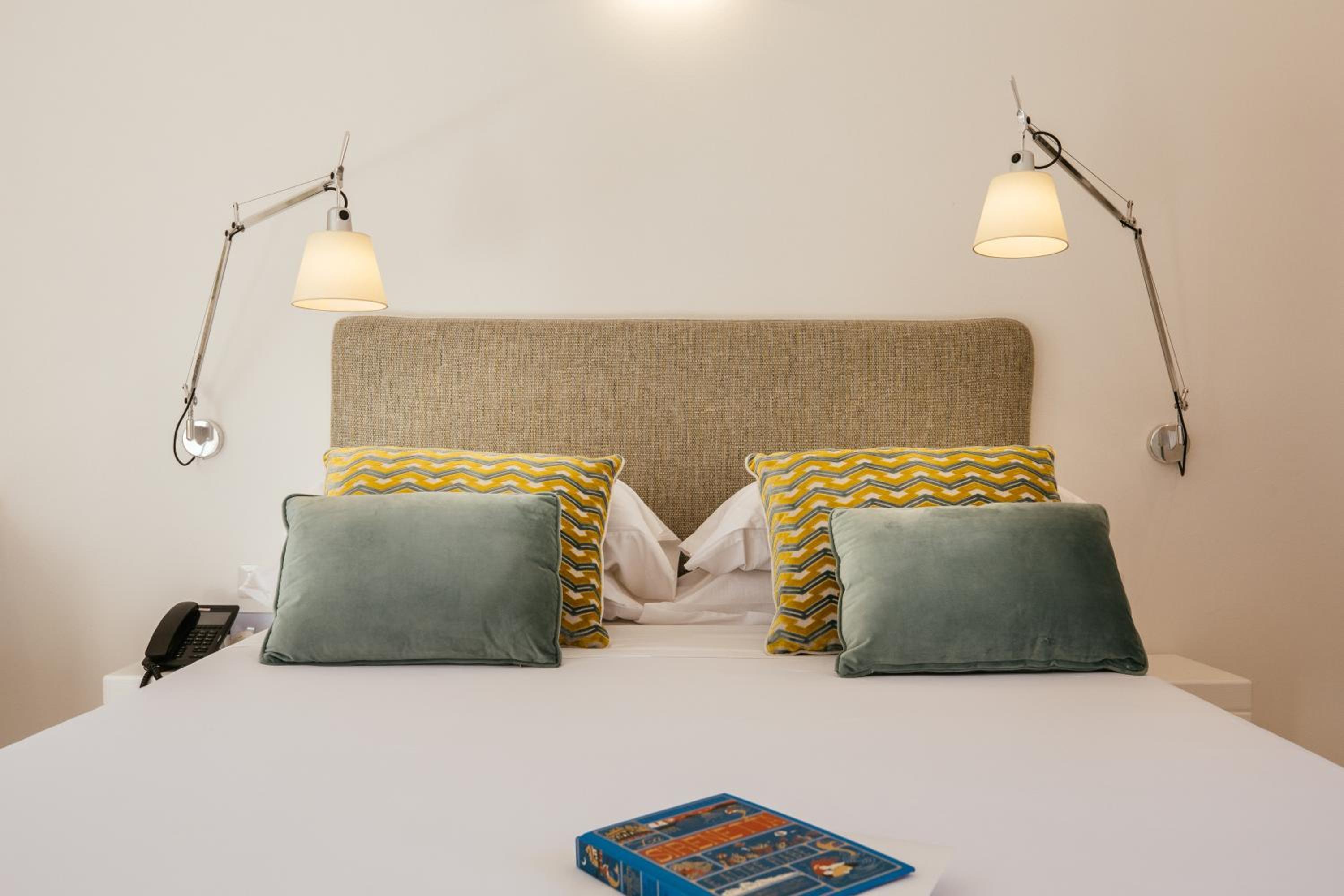 MelRose Relais