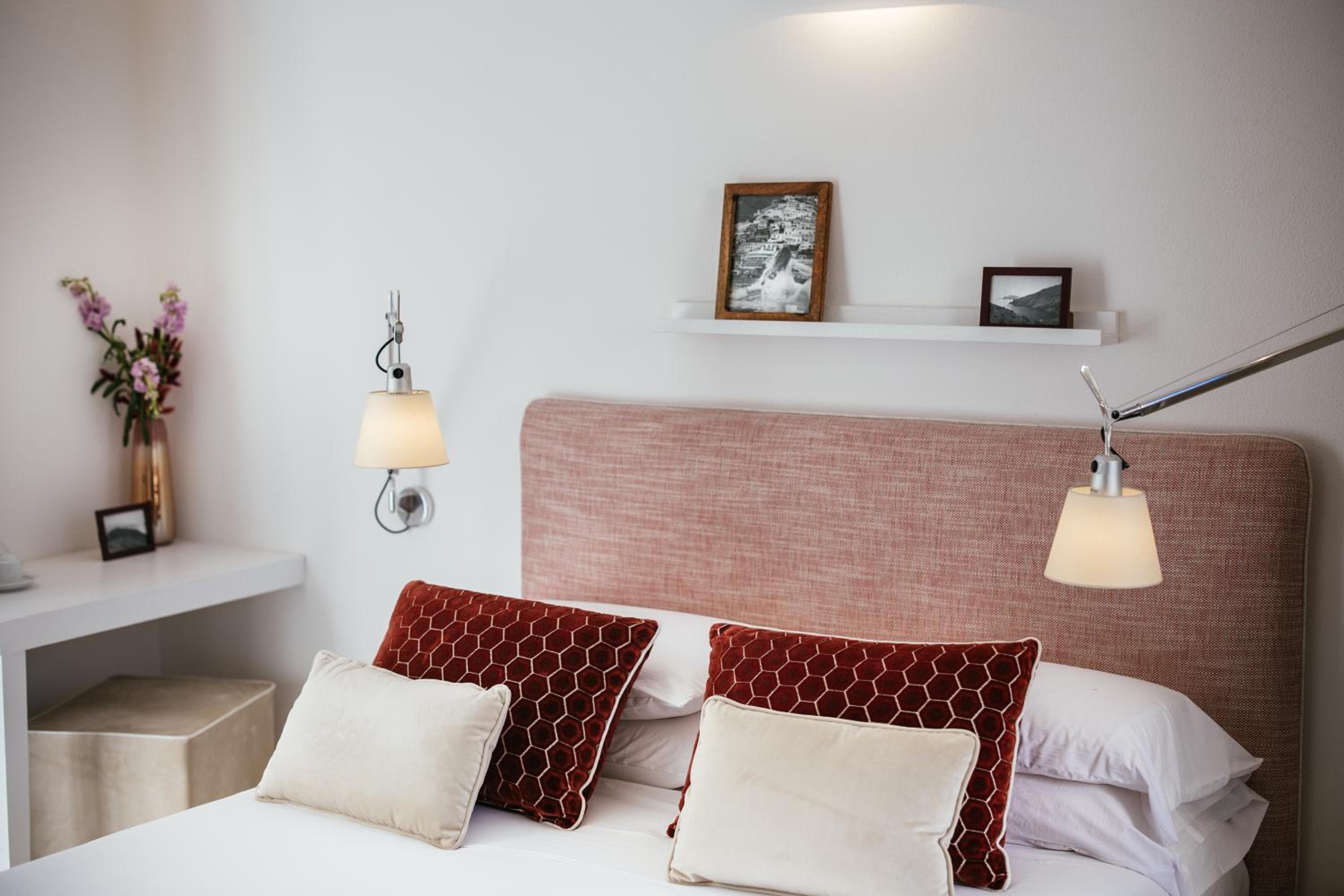 MelRose Relais