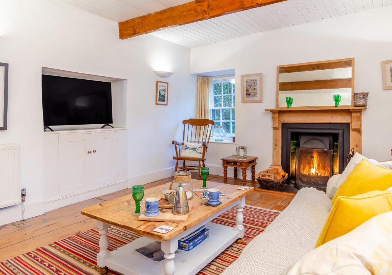 3 Bed in Little Petherick oc-balcot
