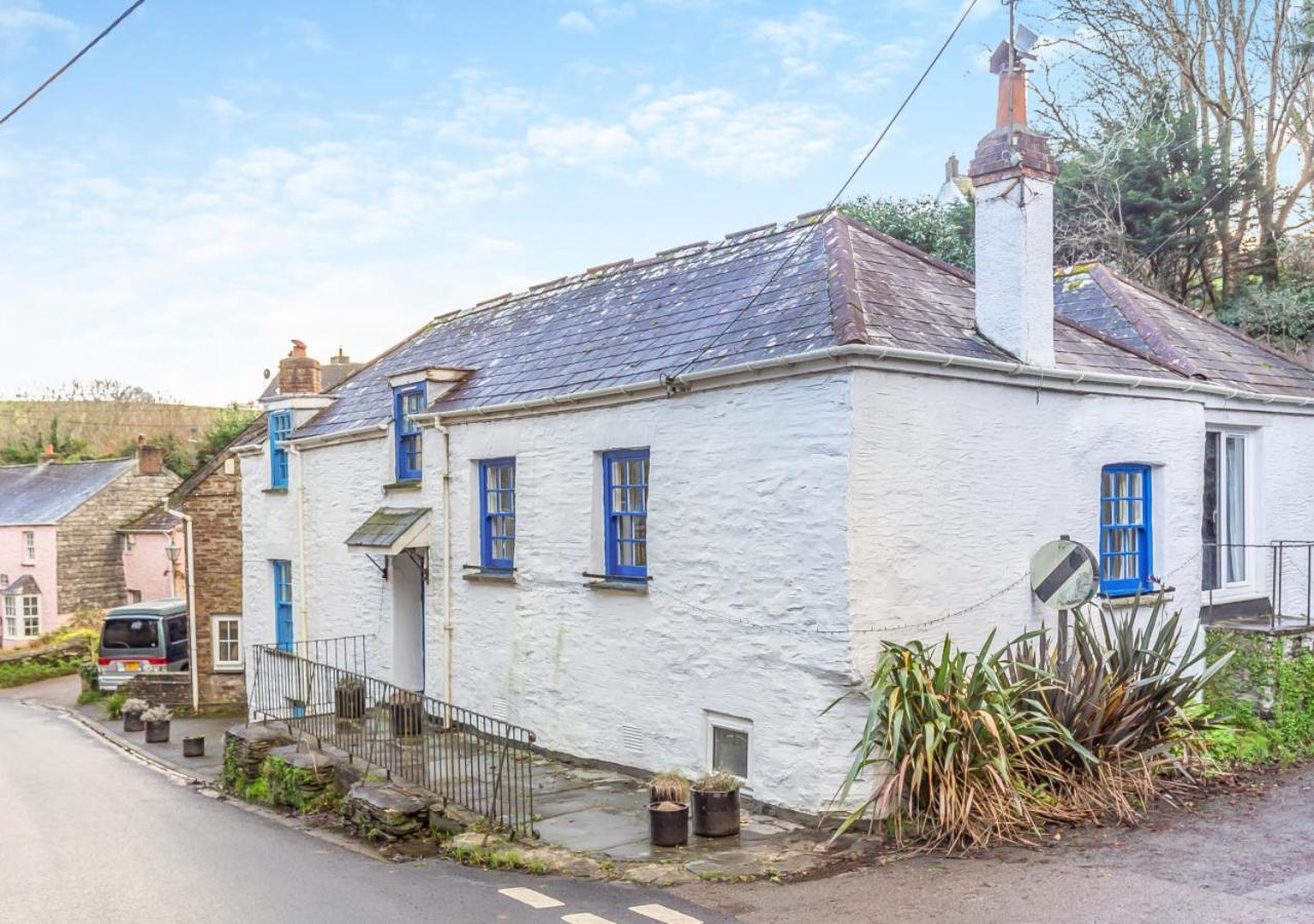 3 Bed in Little Petherick oc-balcot