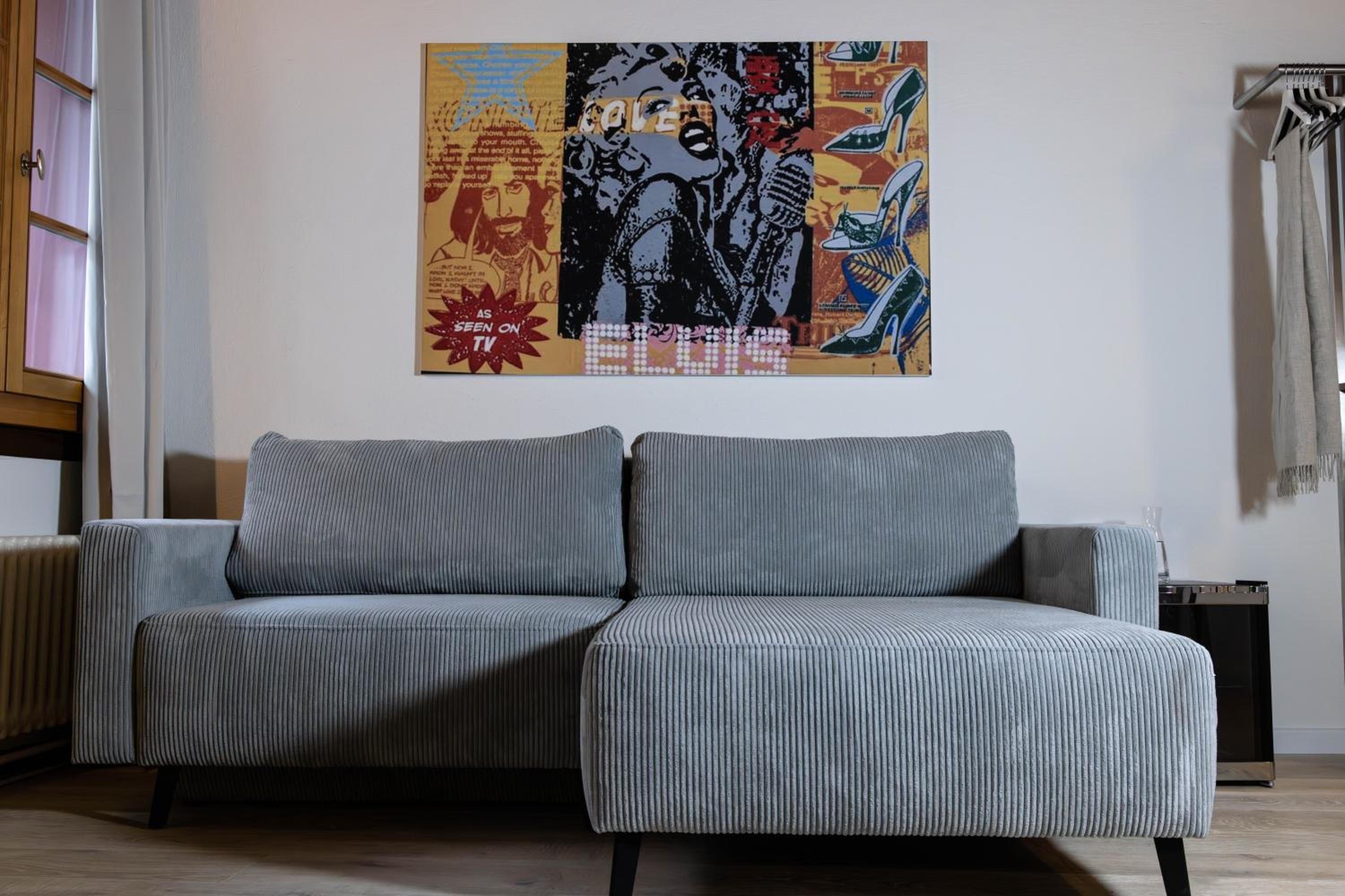 Rheinstream Guesthouse Basel