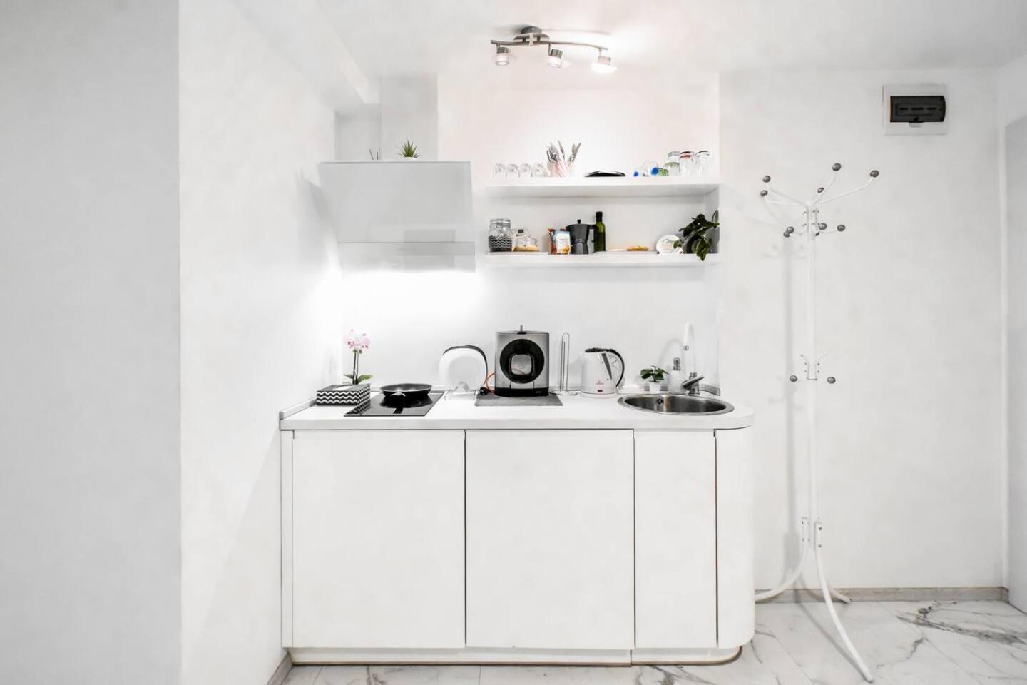 1bdr Studio Prime Location Ndk Area