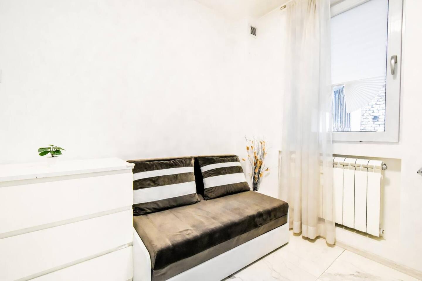 1bdr Studio Prime Location Ndk Area