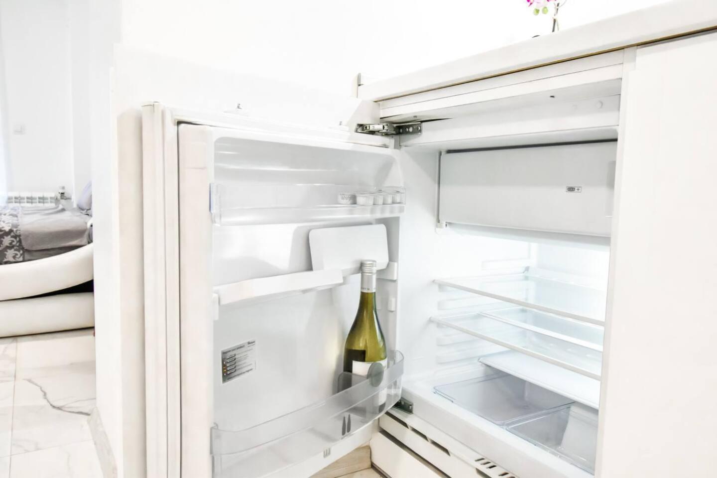 1bdr Studio Prime Location Ndk Area