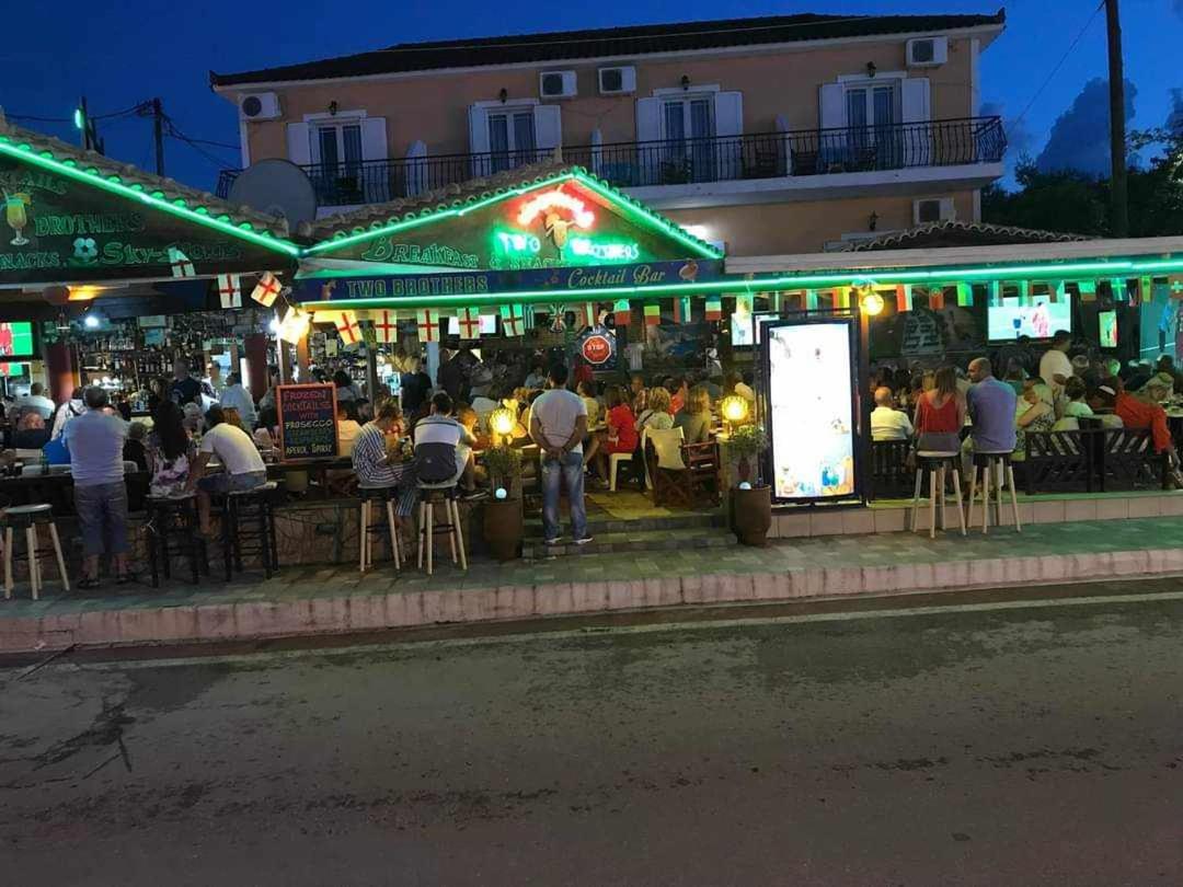 Two Brothers Apartments Tsilivi