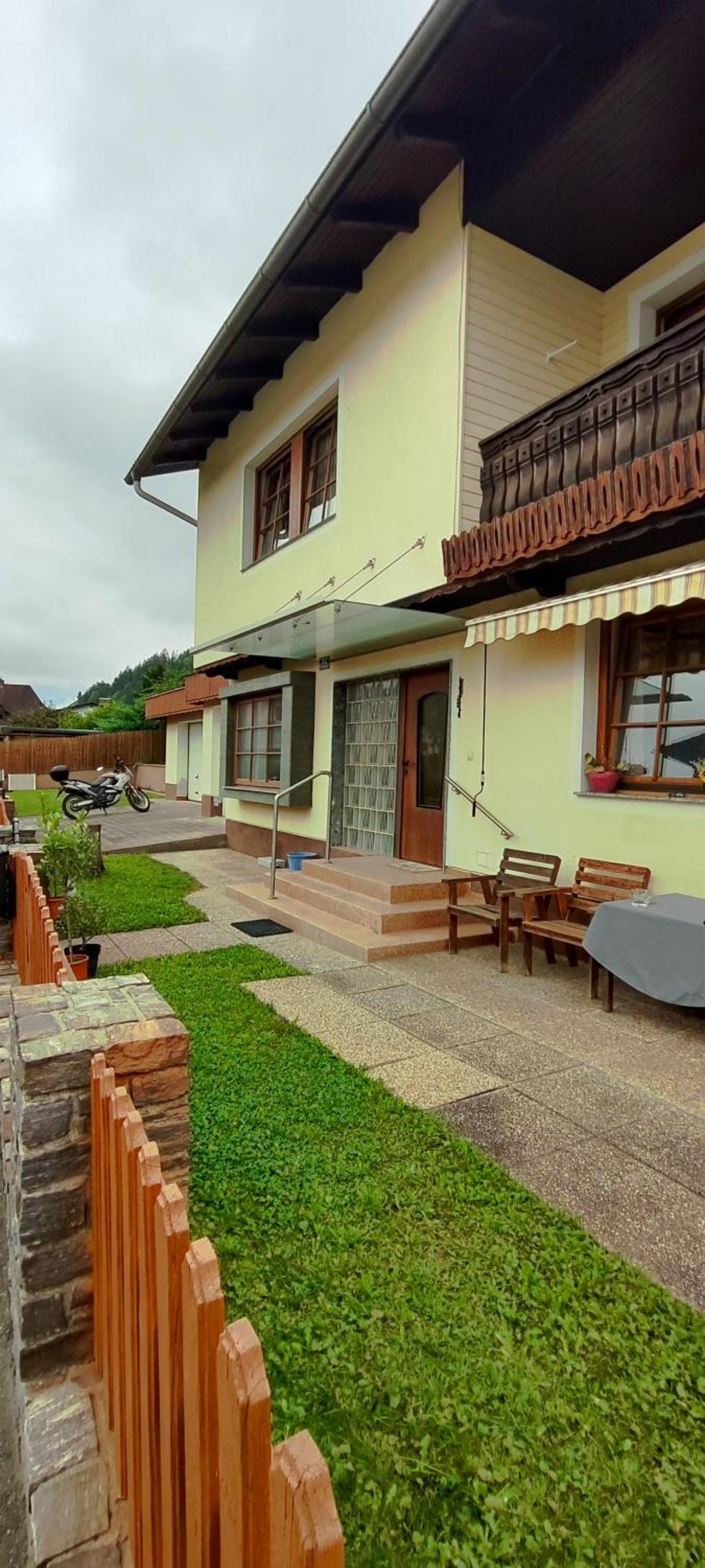 aNNa s Cozy Home with Private Forest, Canopy Terrace & Parking, near Präbichl