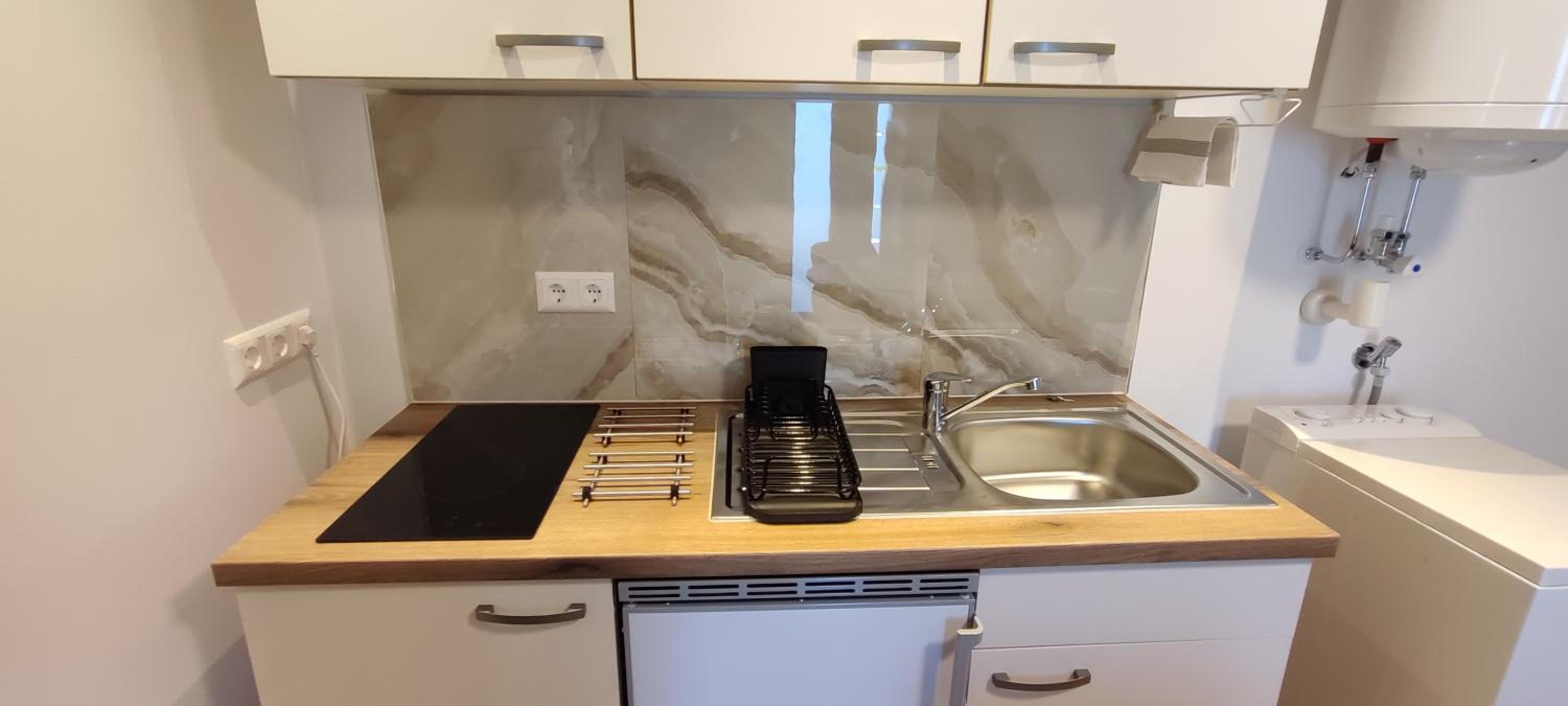 aNNa s Cozy Home with Private Forest, Canopy Terrace & Parking, near Präbichl