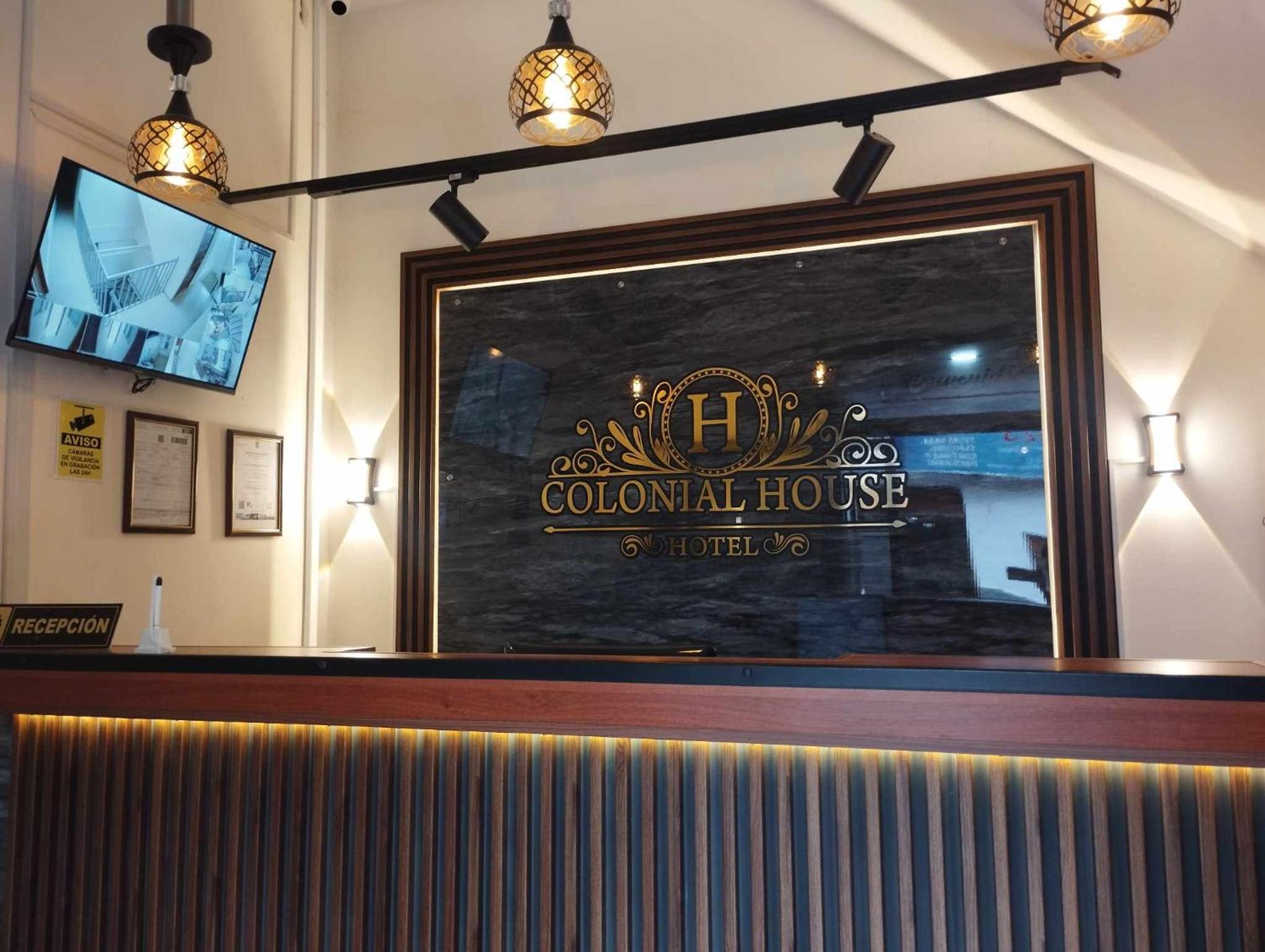 Hotel Colonial House - Image 1