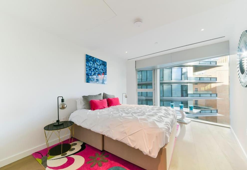 Luxury 3 Bedroom Battersea Power