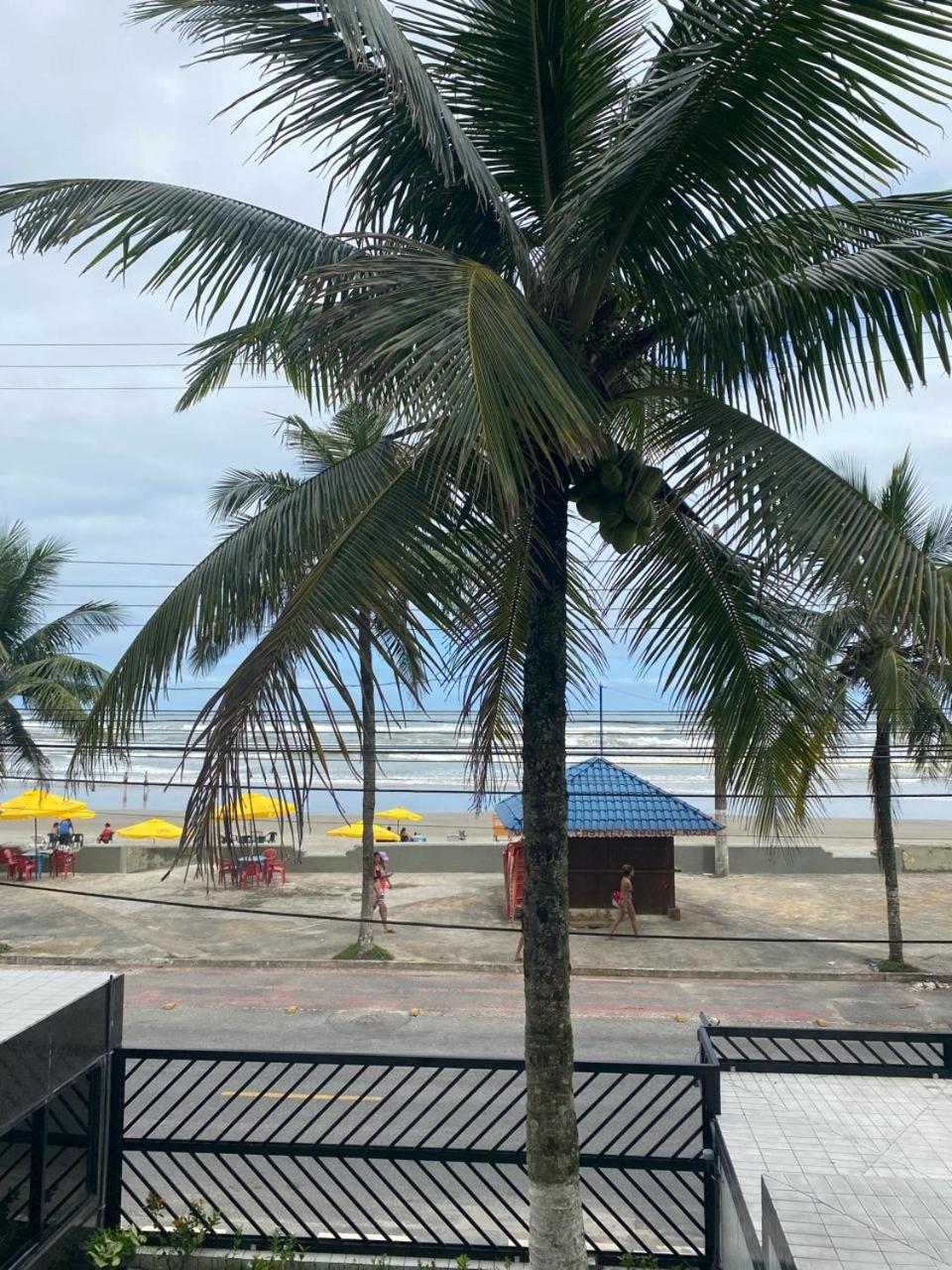 Apartamento beira mar Centro da cidade WiFi grátis