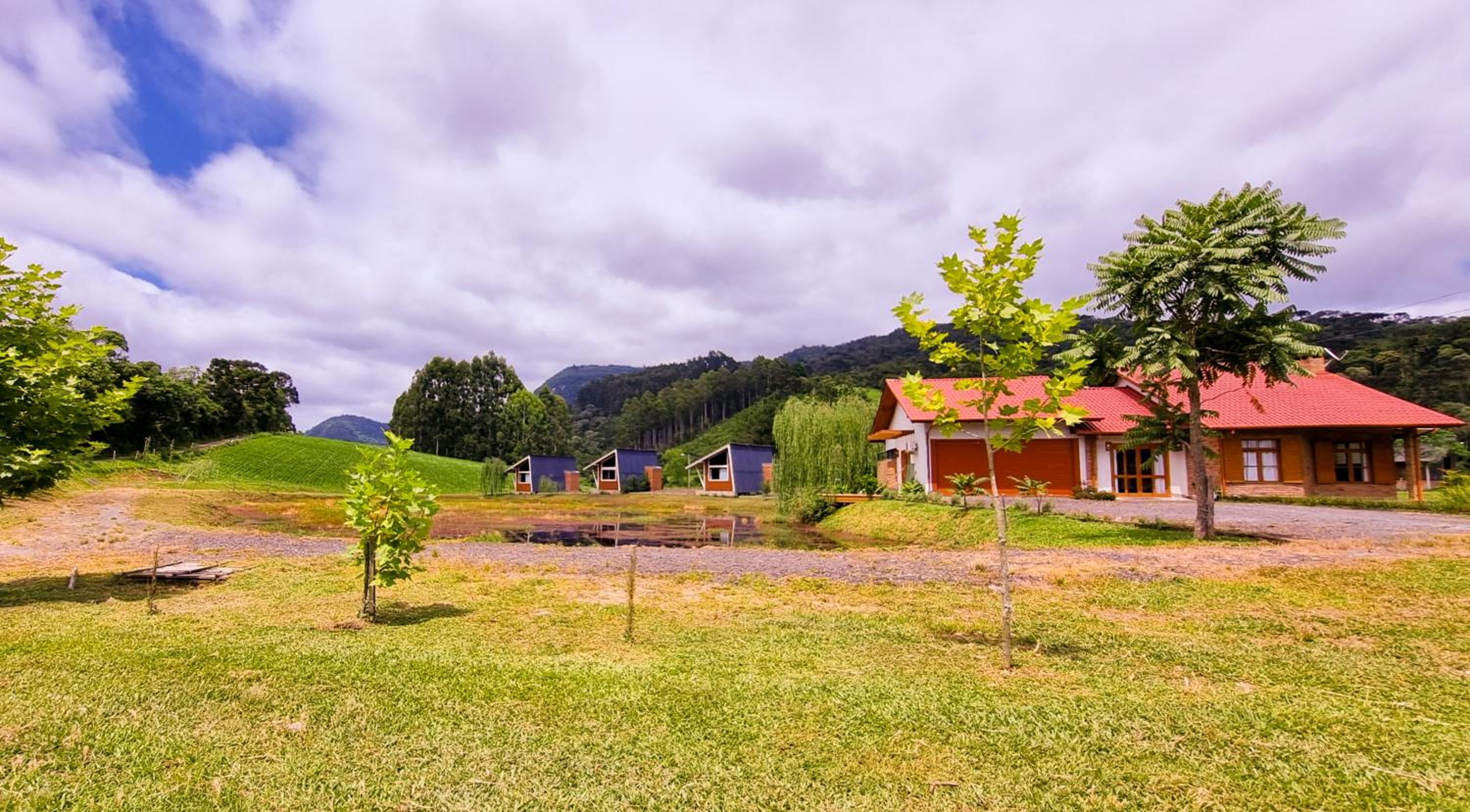 Sand River - Cabanas com românticas hidromassagem entre Urubici e Urupema