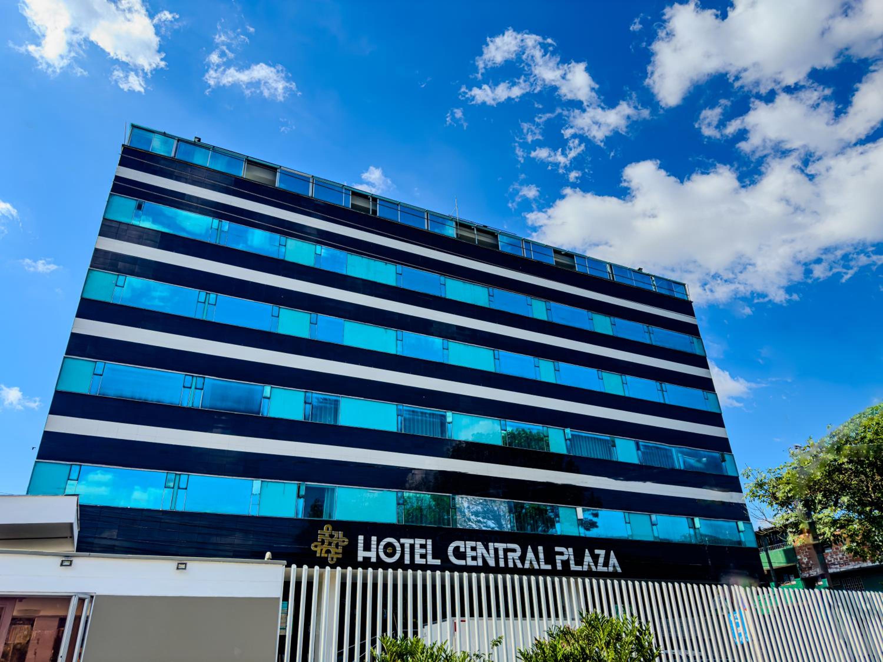 Hotel Central Plaza Medellin