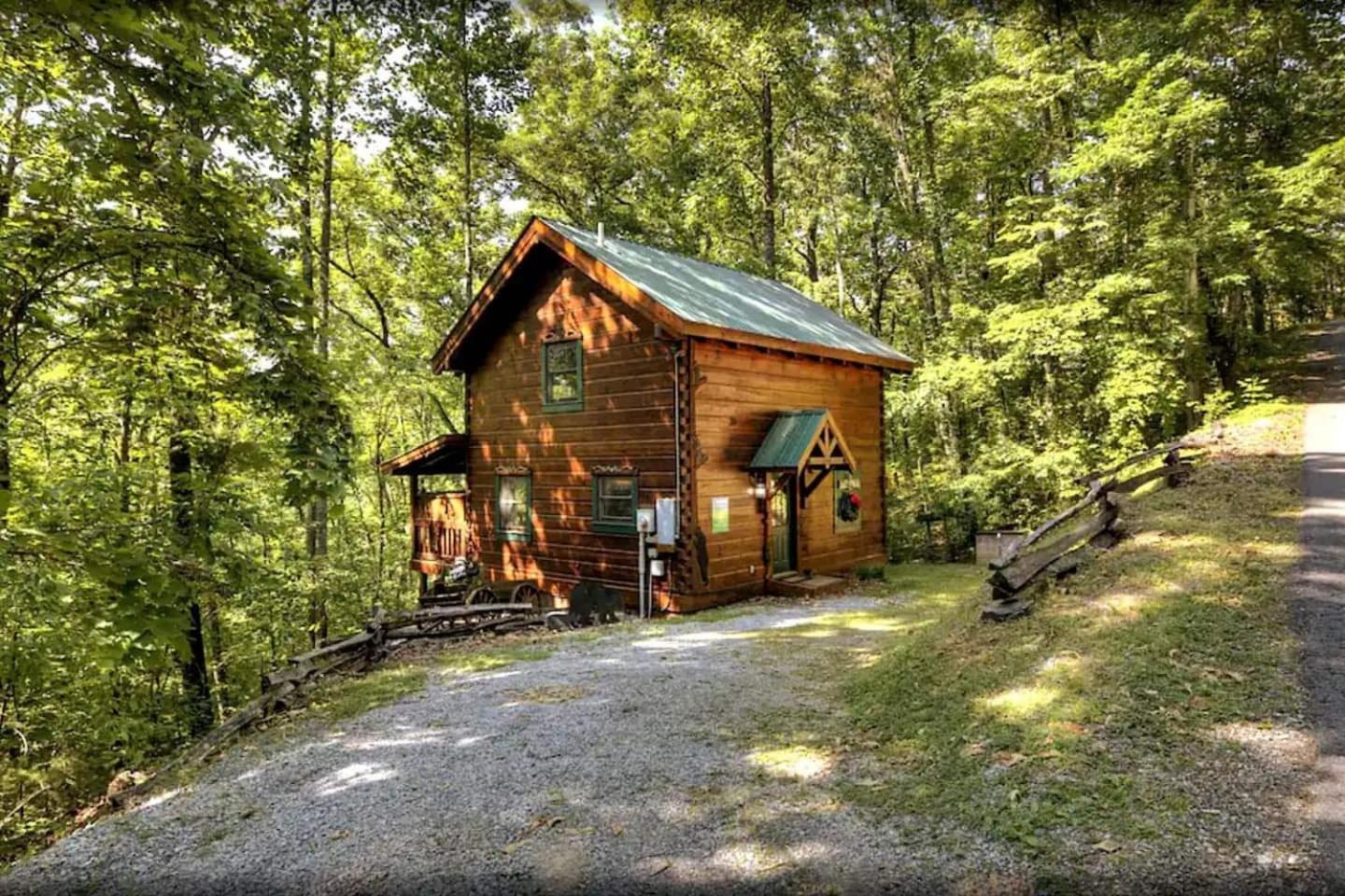 Mountain-View Loft Cabin with Hot Tub & Fireplace view 5