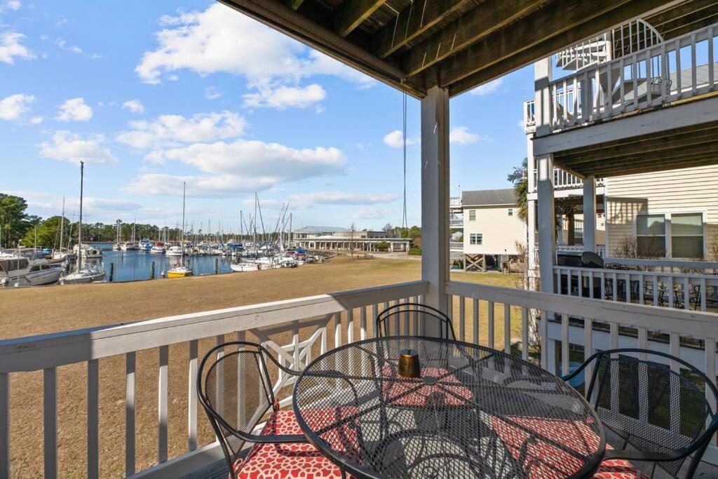 Marina Vista Retreat