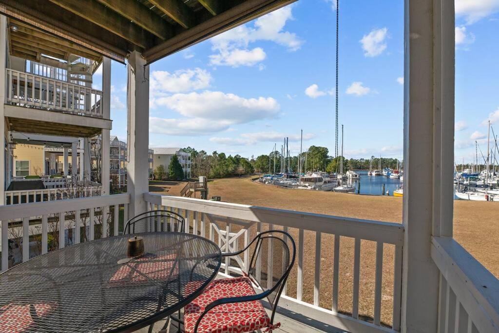 Marina Vista Retreat