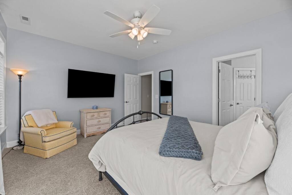 Marina Vista Retreat