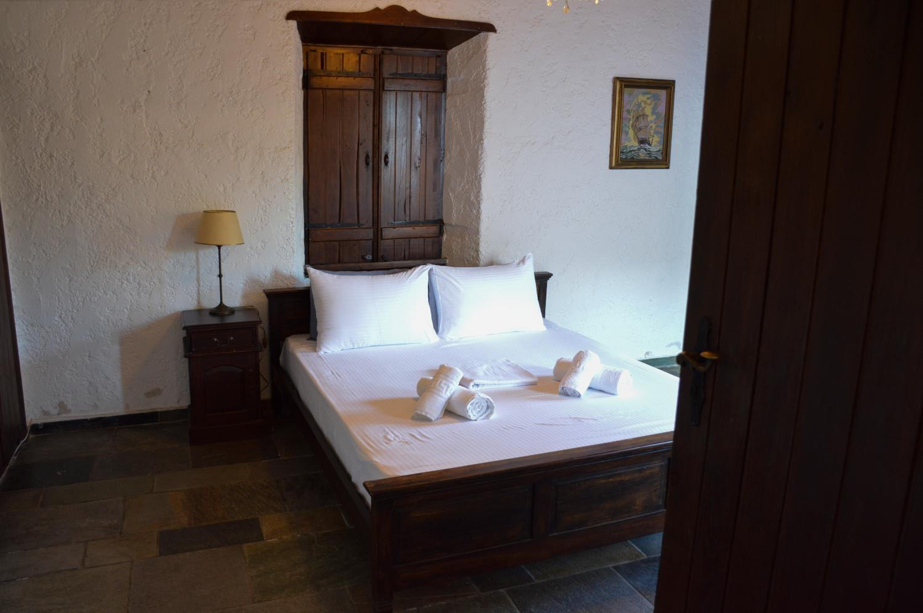 Filakopi Private Pool Retreat for 6