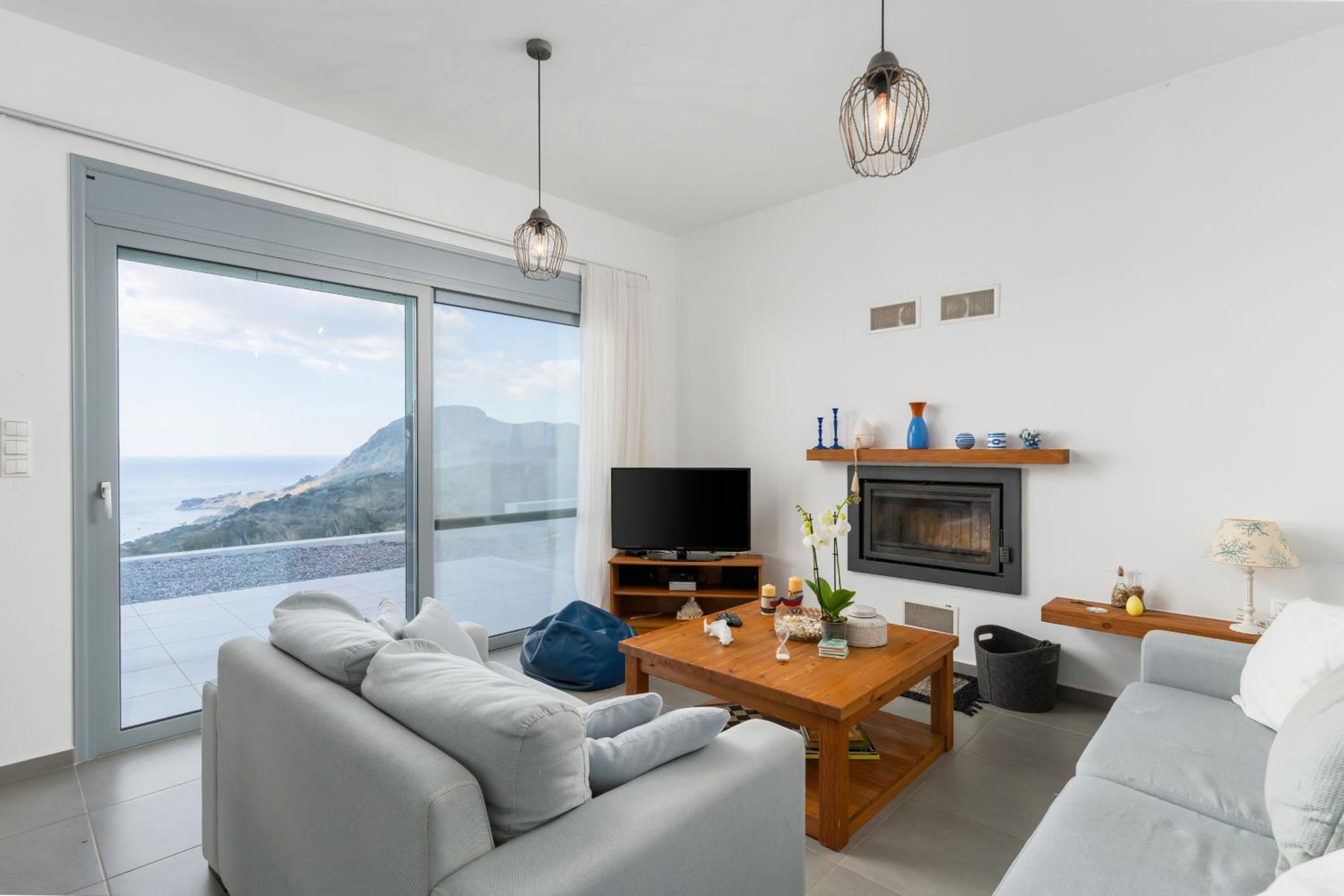Ioannis House