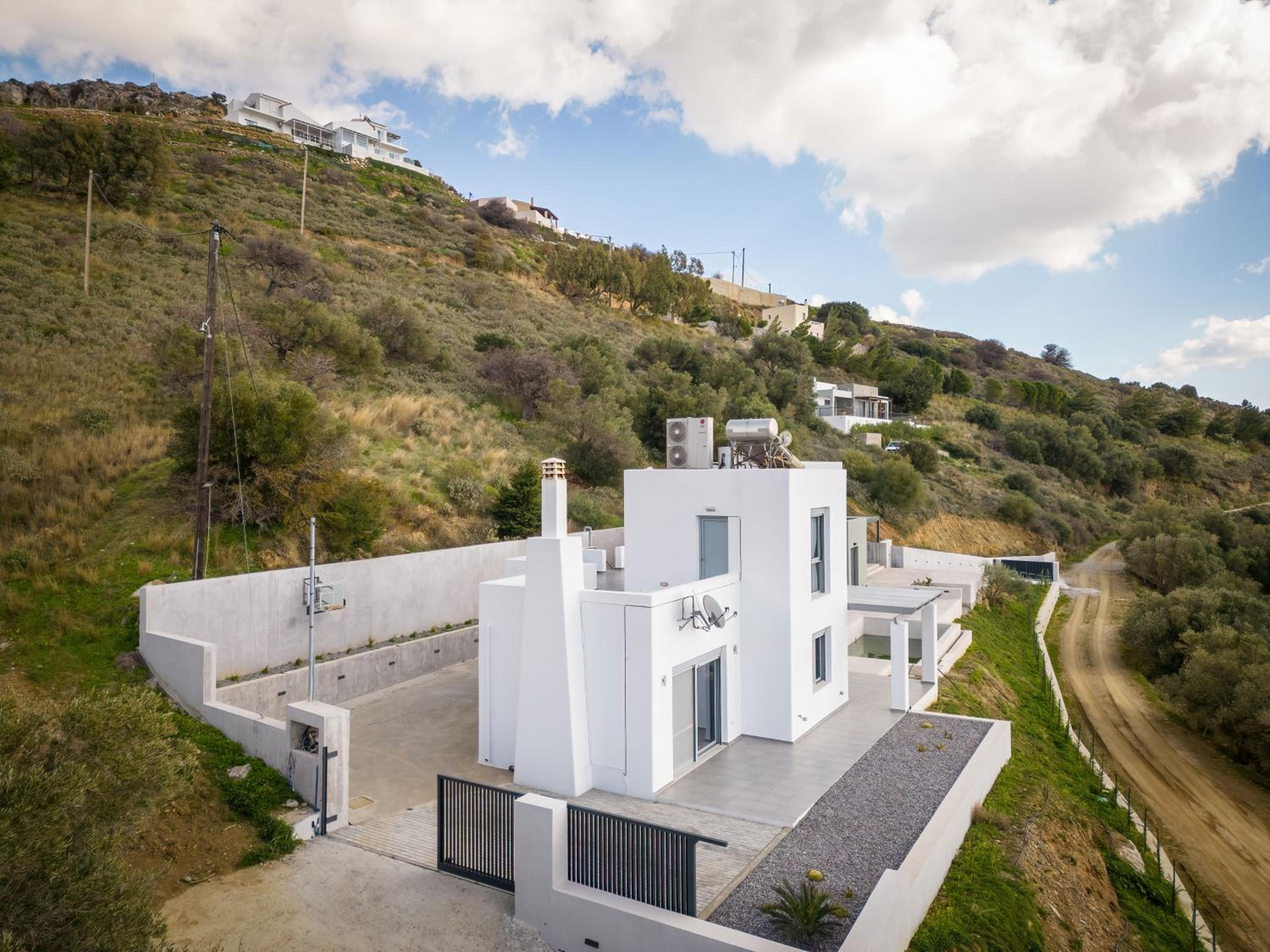 Ioannis House