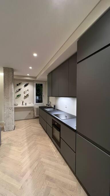 [Duca dei Navigli - luxury apartment in Milan]