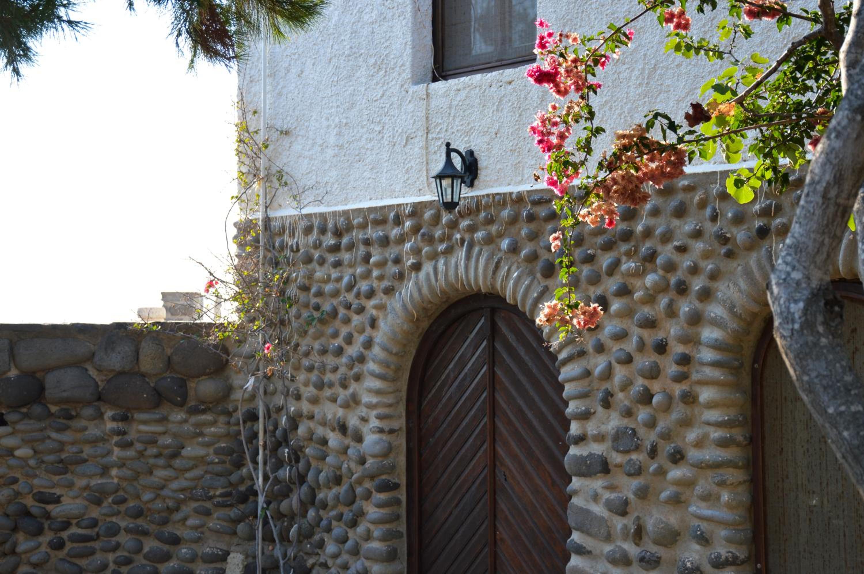 Filakopi Private Pool Retreat for 6