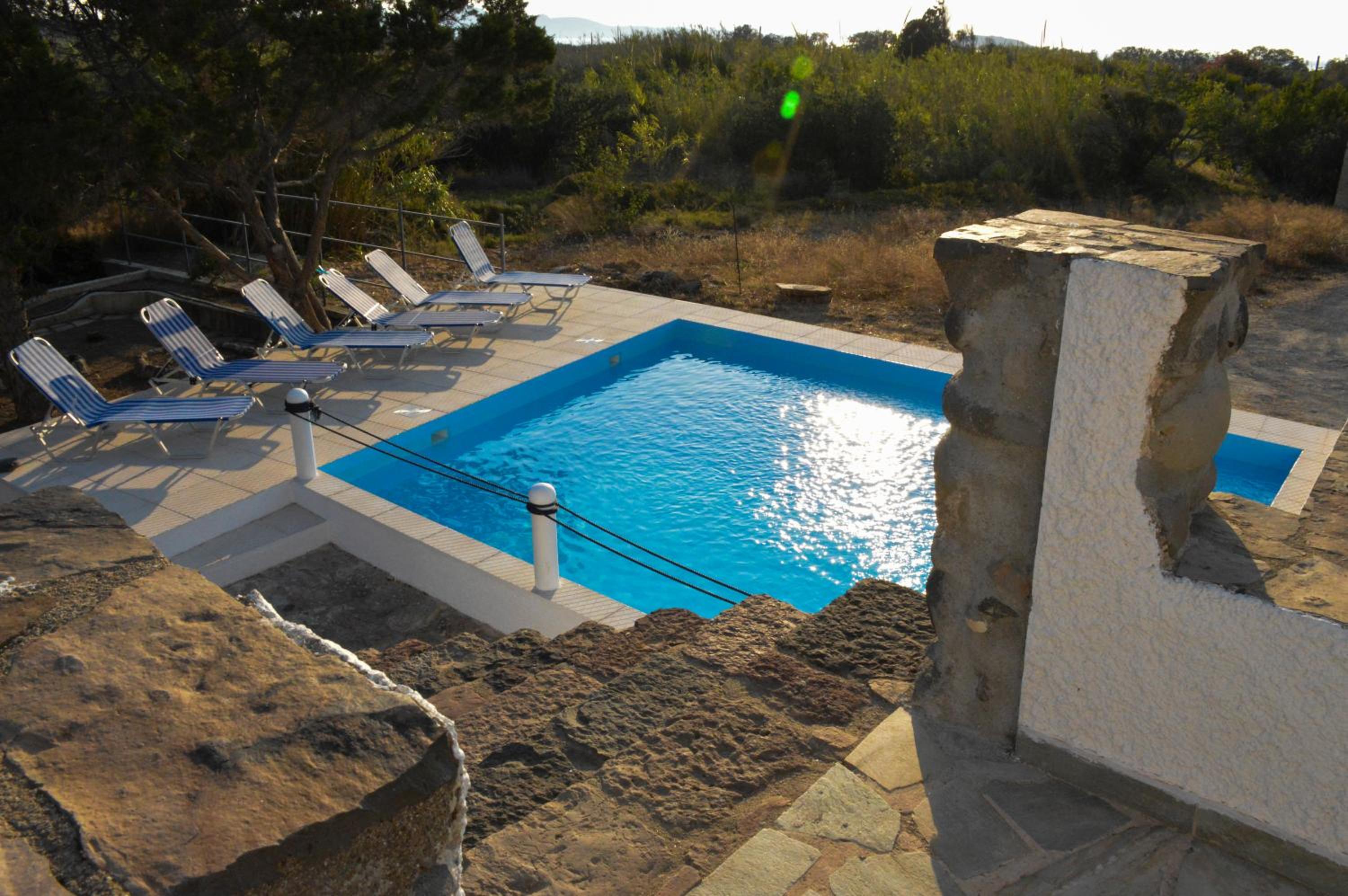 Filakopi Private Pool Retreat for 6