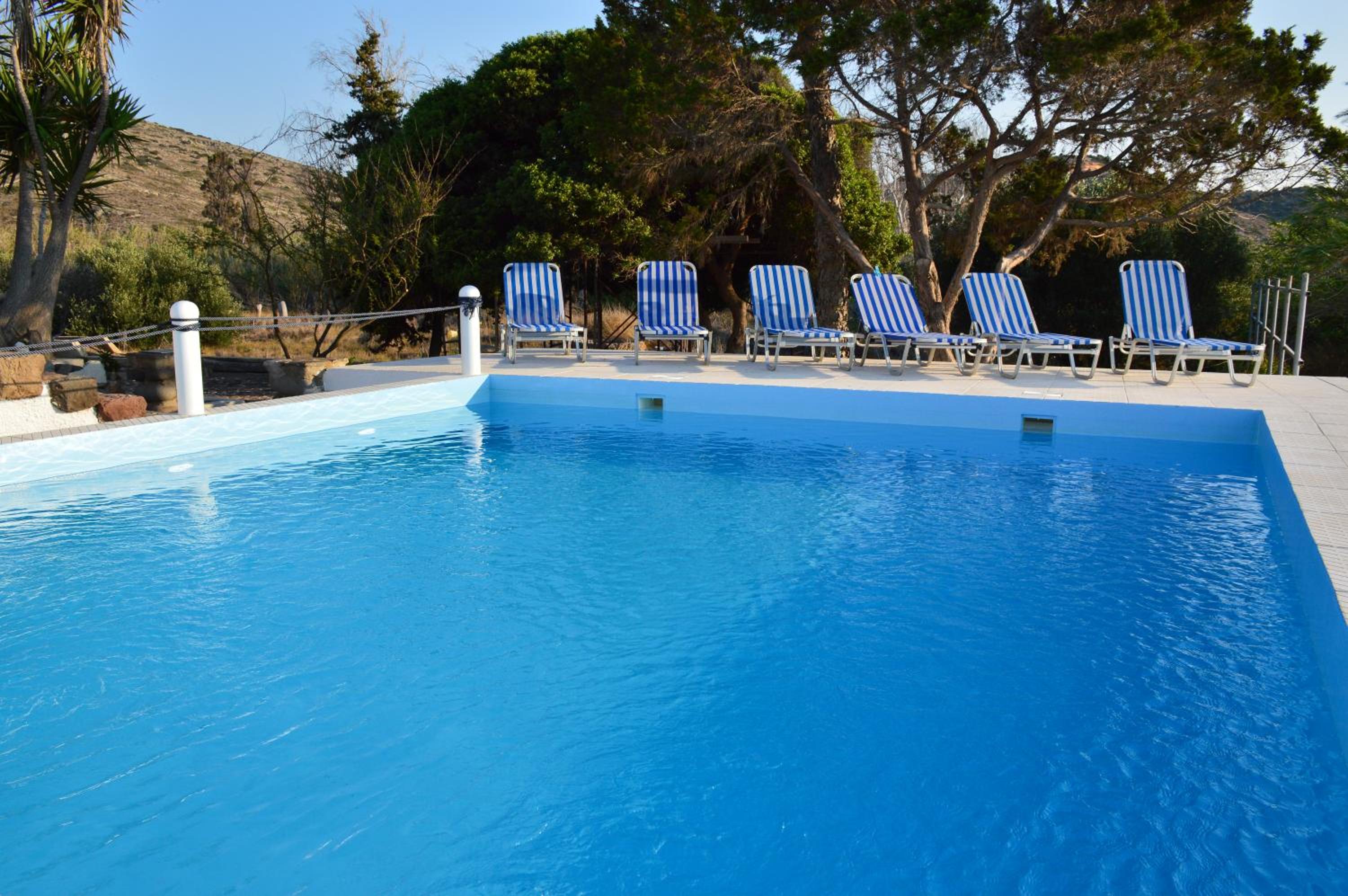 Filakopi Private Pool Retreat for 6