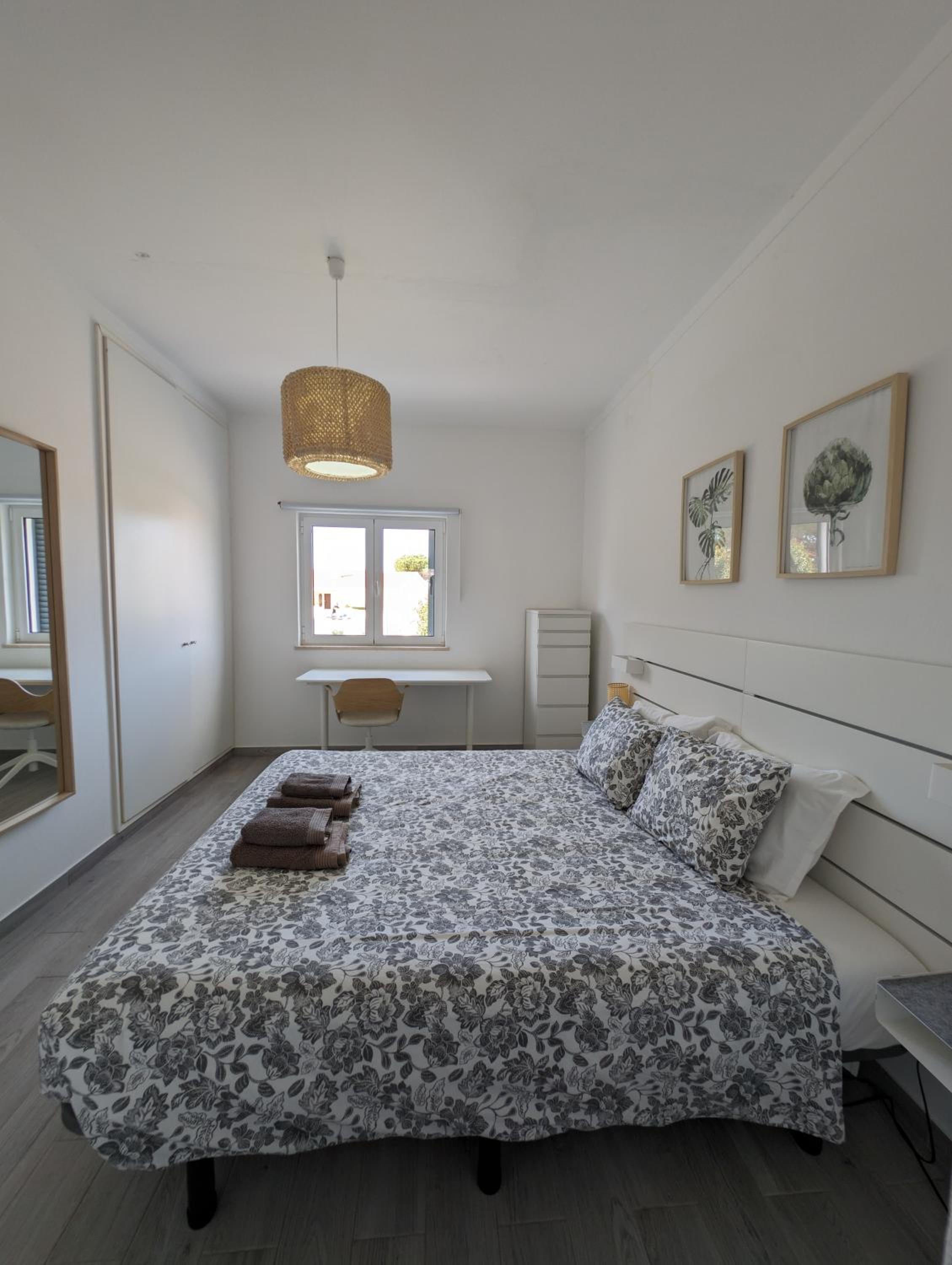 Casa Oliveira view 3