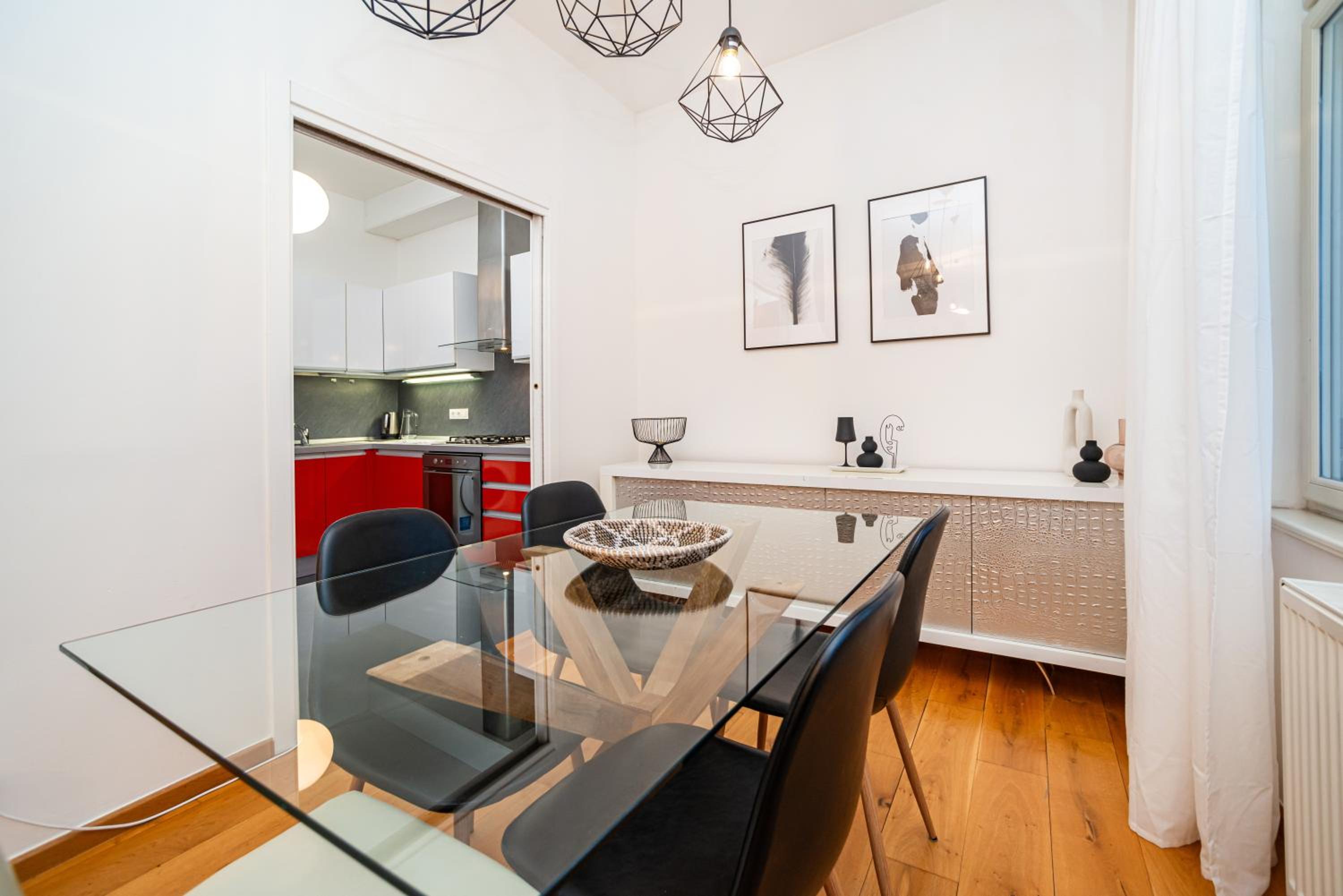 Large and stylish apartment in Prague