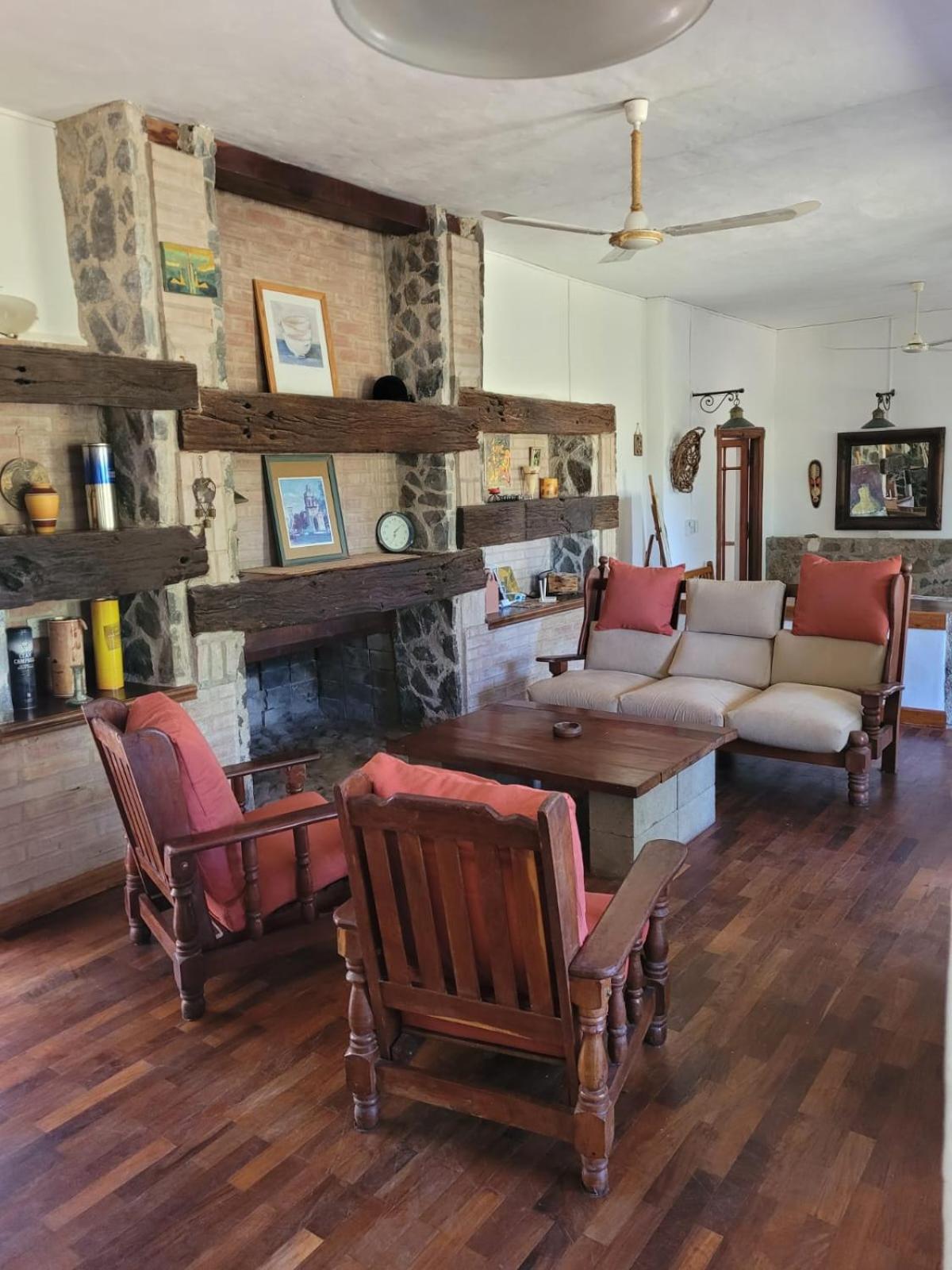 Casona y Casa de Campo